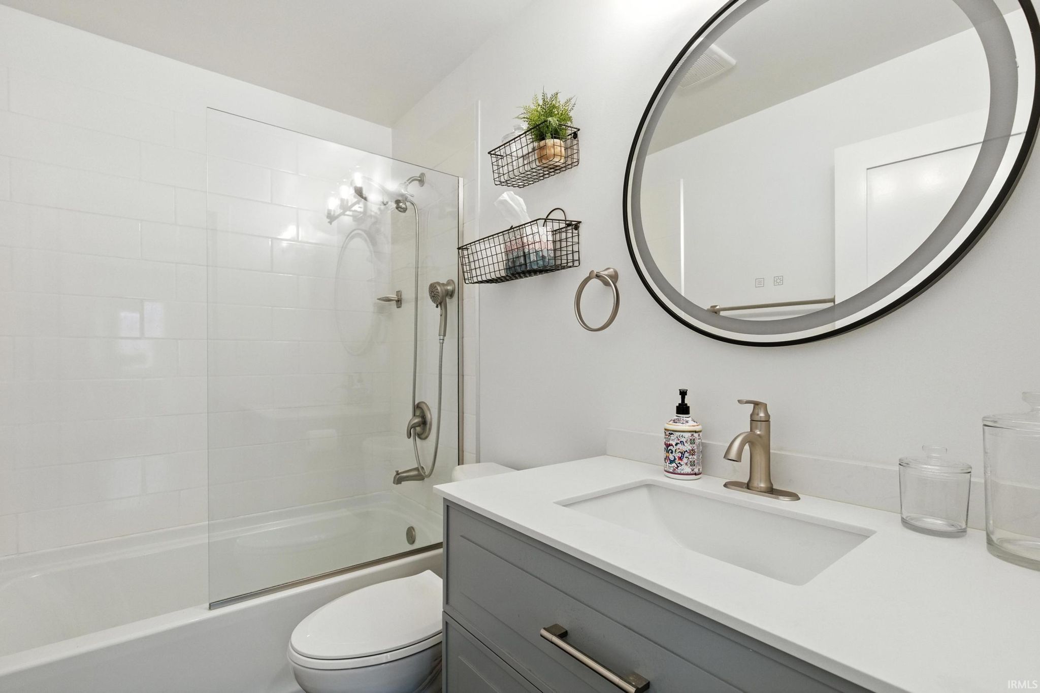 Image of 15 Ems B40d Lane