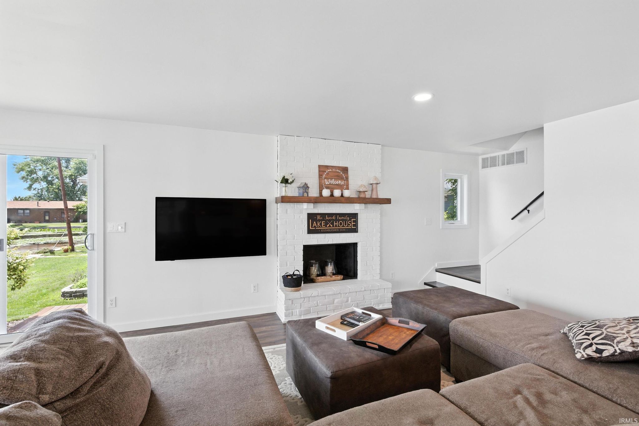 Image of 15 Ems B40d Lane