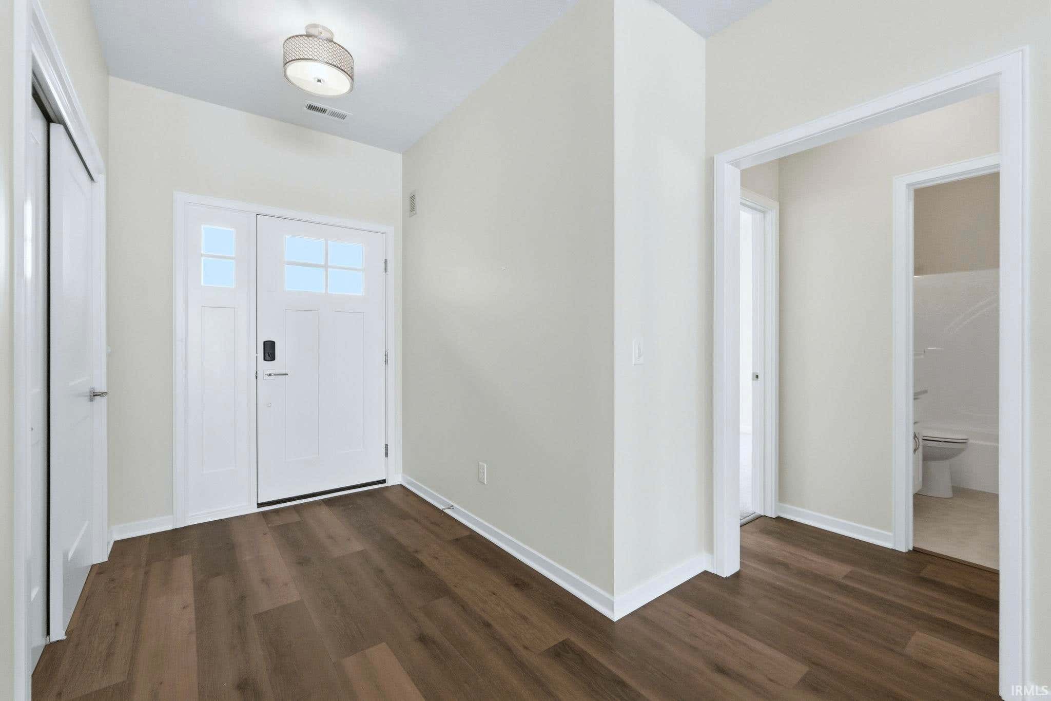 Image of 3202 E Rocky Way