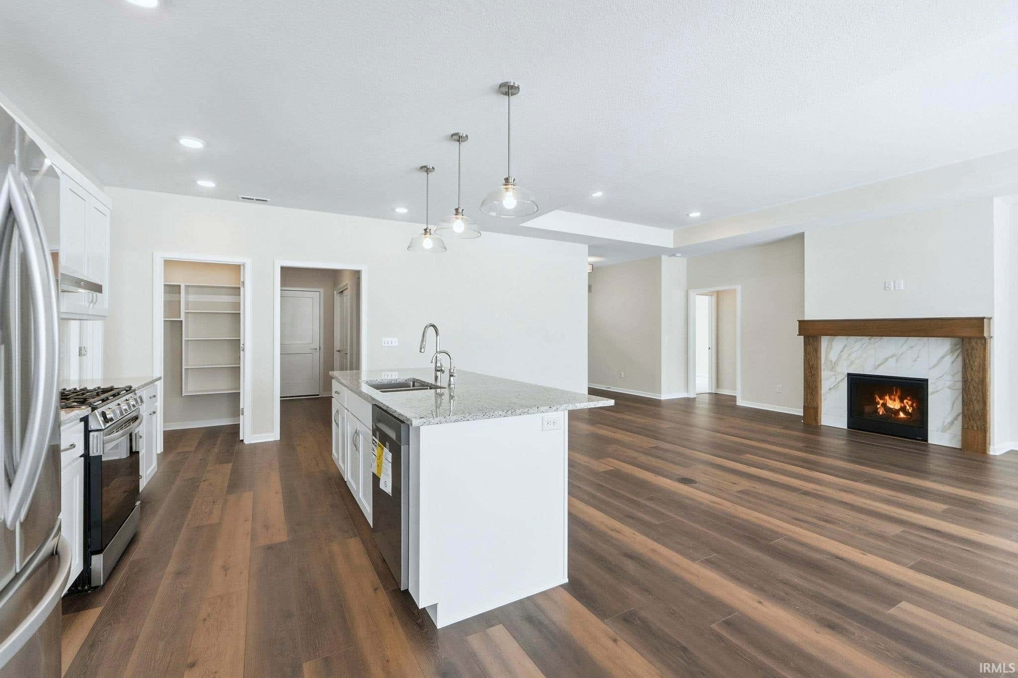 Image of 3202 E Rocky Way