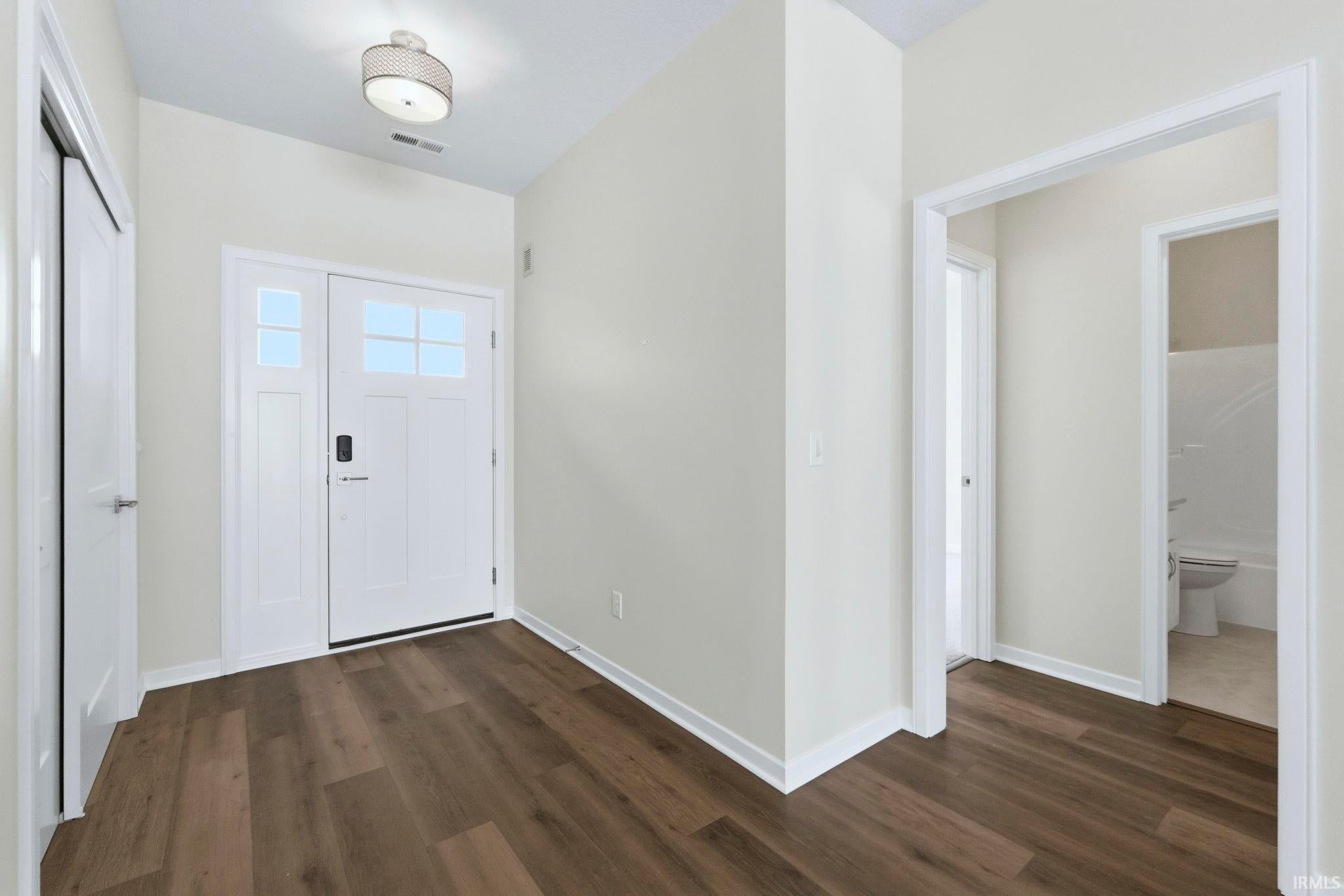 Image of 3202 E Rocky Way