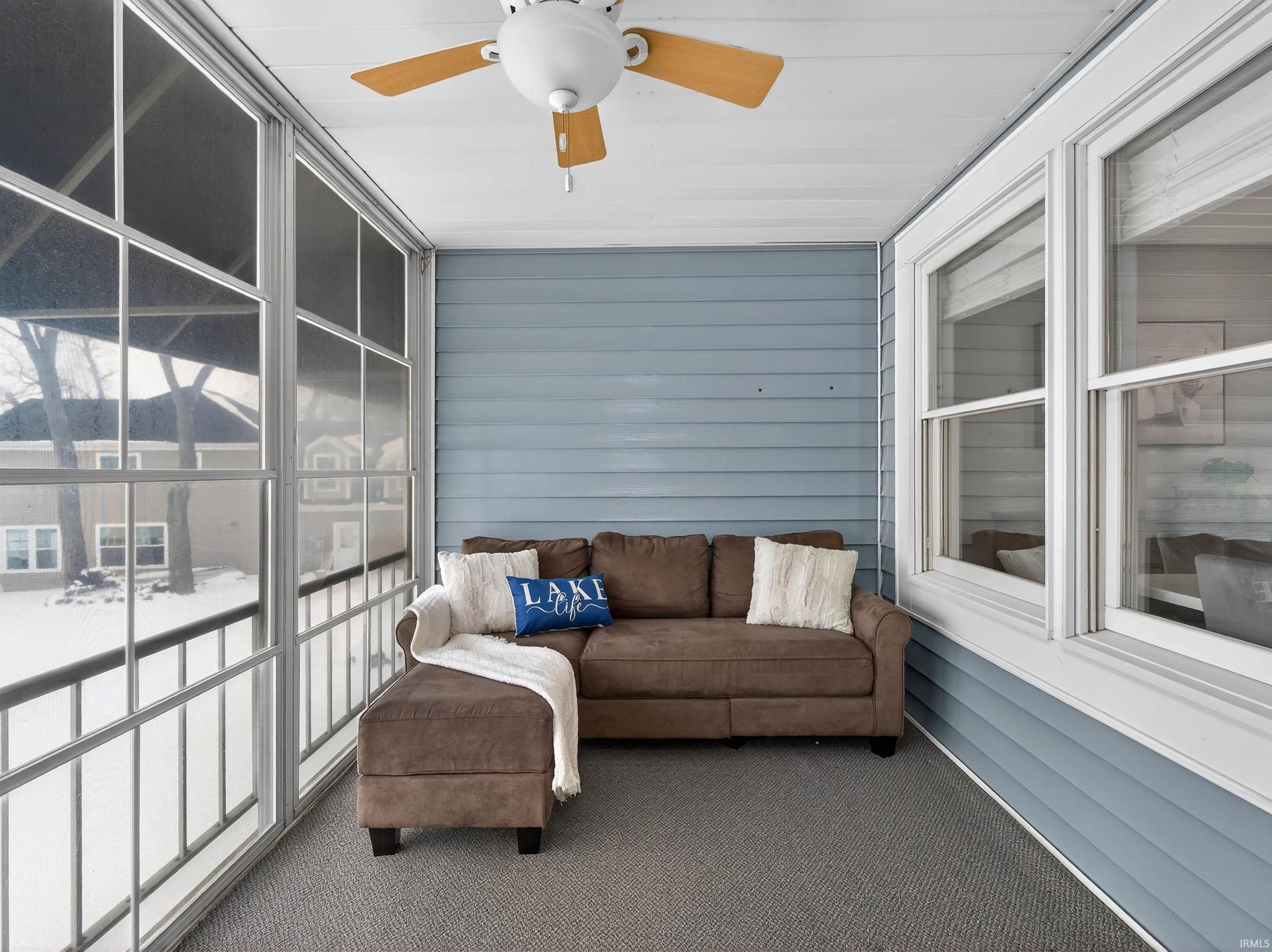 Image of 700 S Lakeside Drive 6