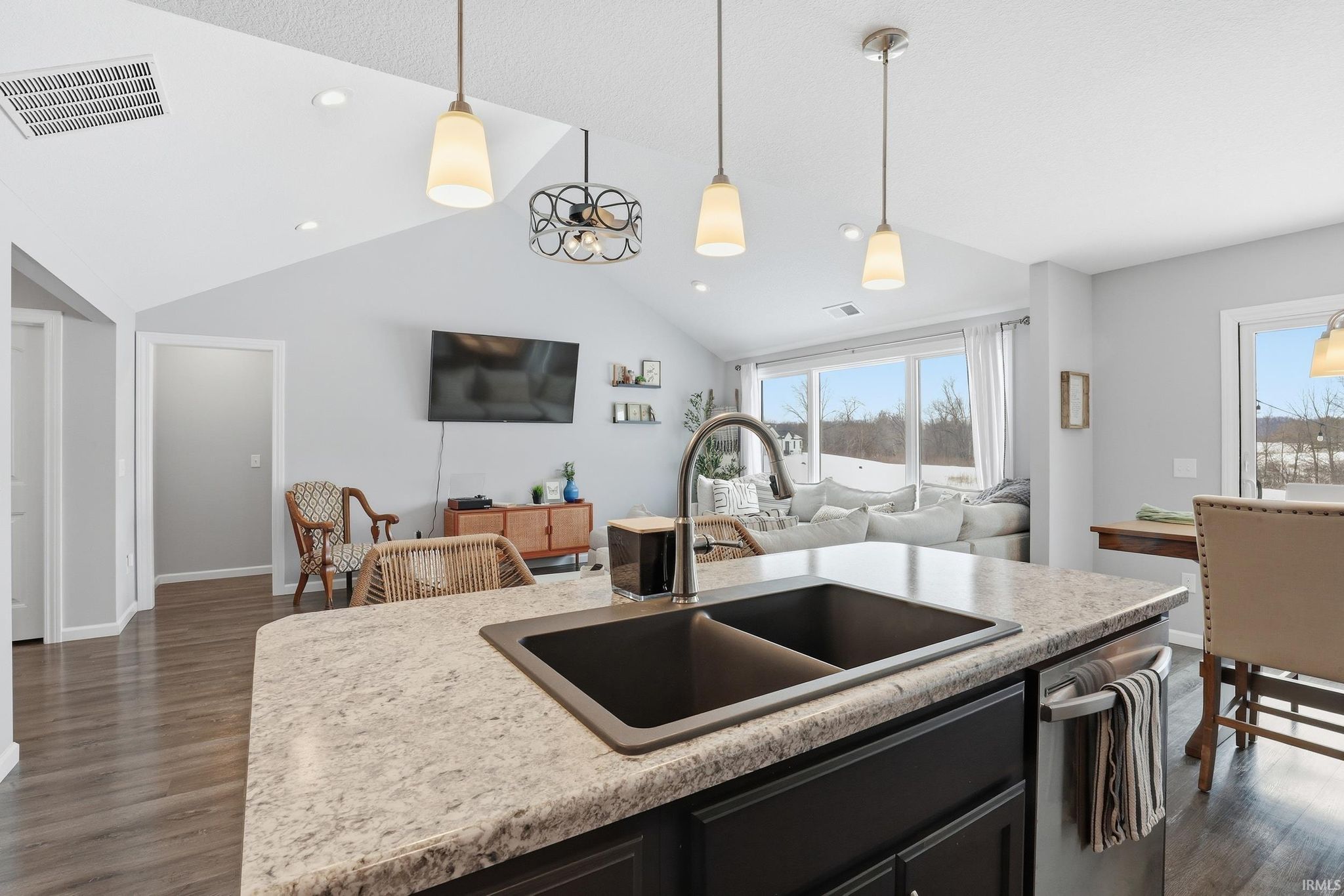 Image of 1910 Portland Cove