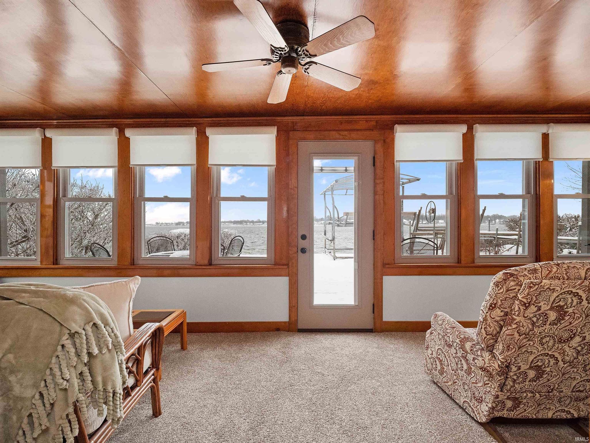 Image of 6001 E Island Avenue