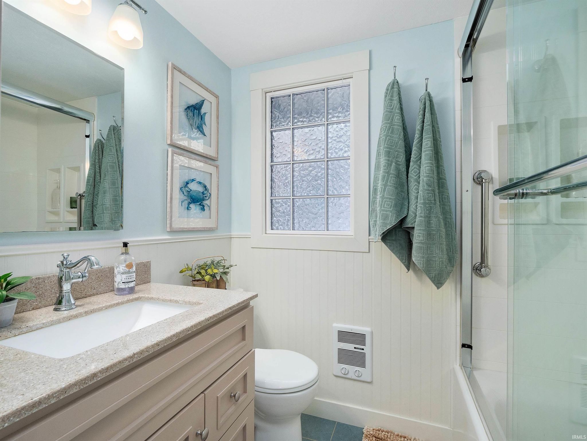 Image of 6001 E Island Avenue