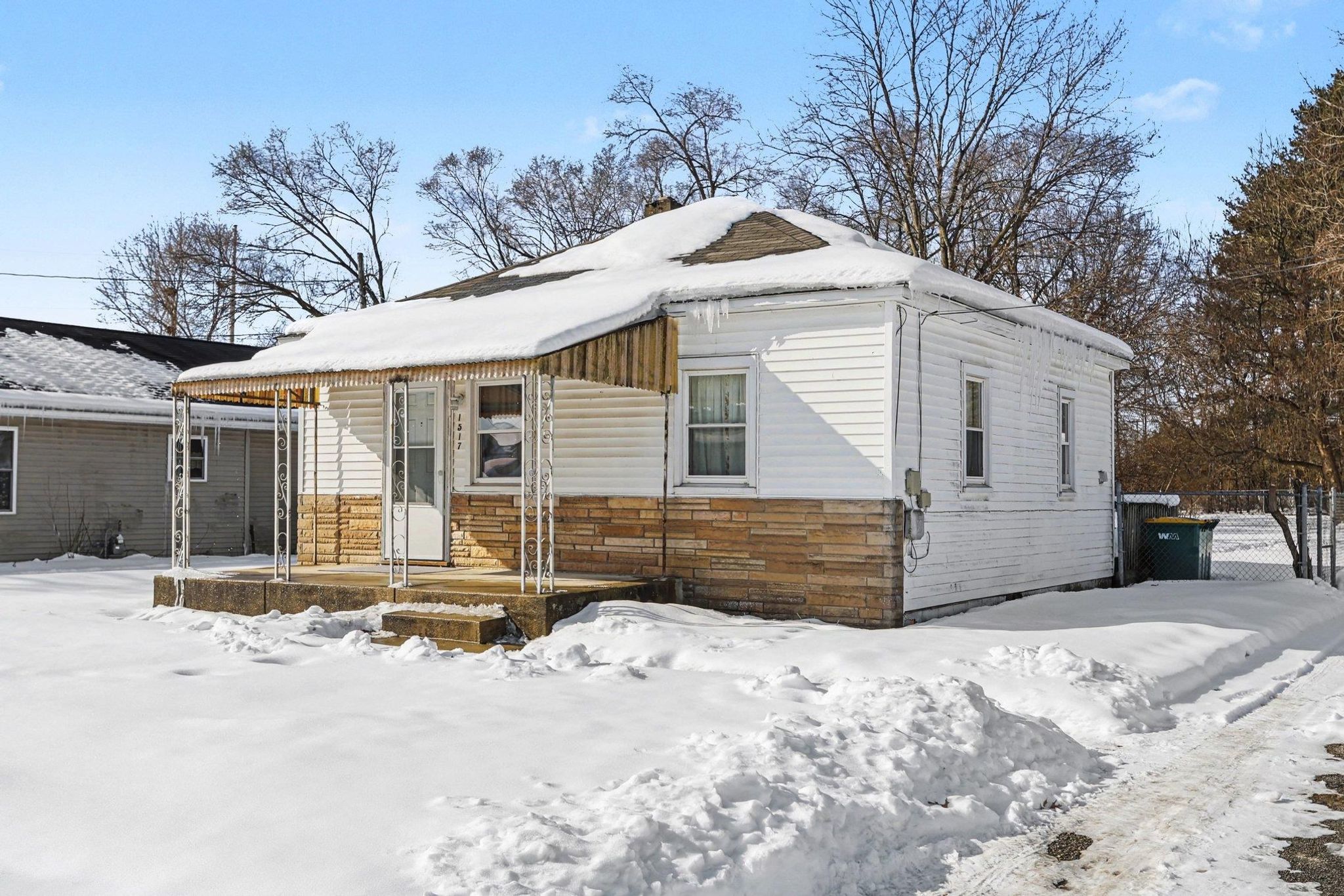 Image of 1517 Maplehurst street Street