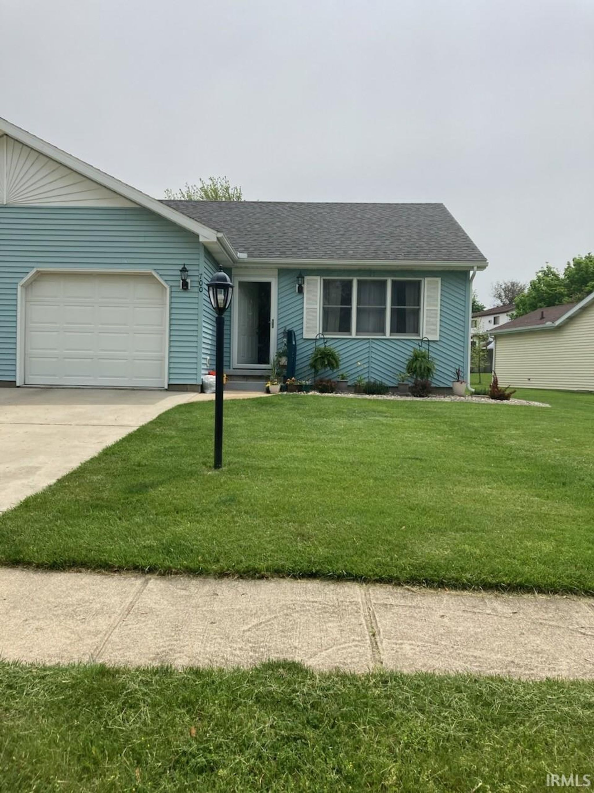 Image of 700 Apple Hill Way