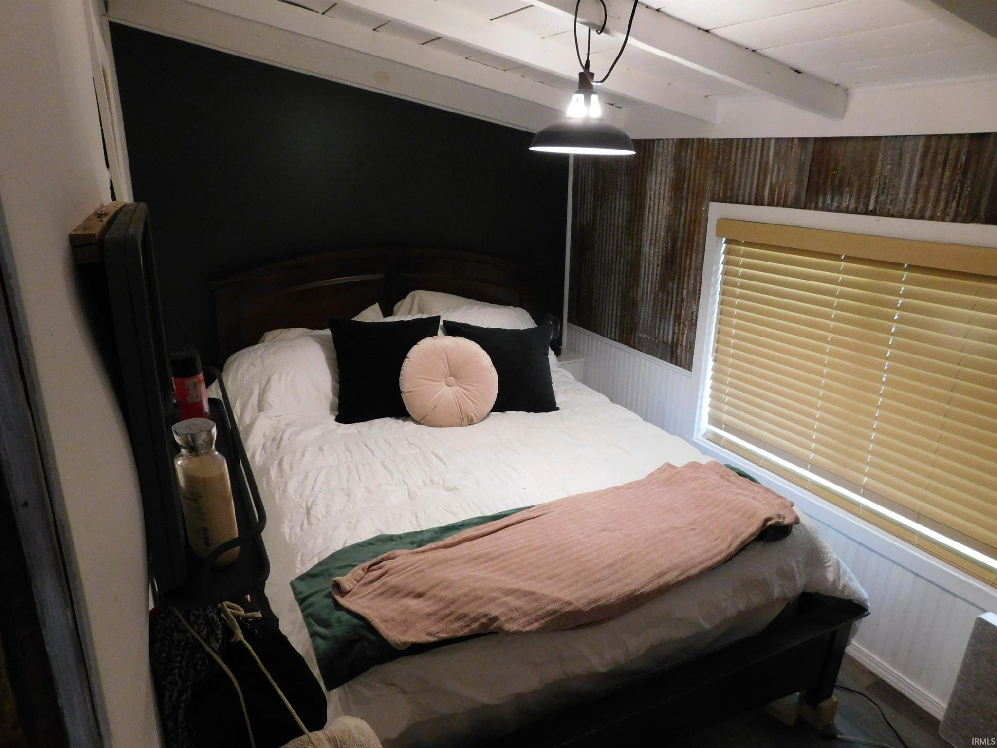 Image of 2 EMS B1D Lane