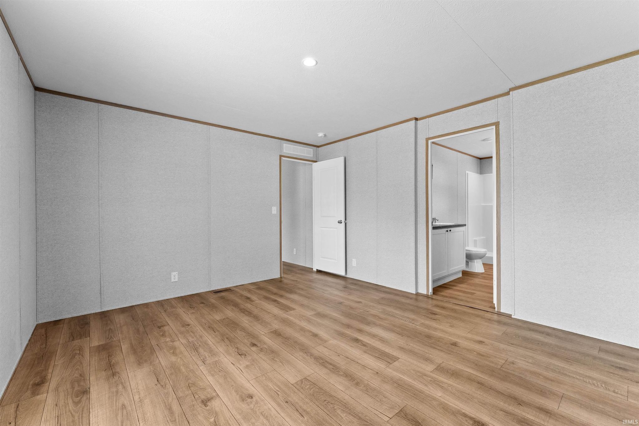 Image of 2177 N 4th Street