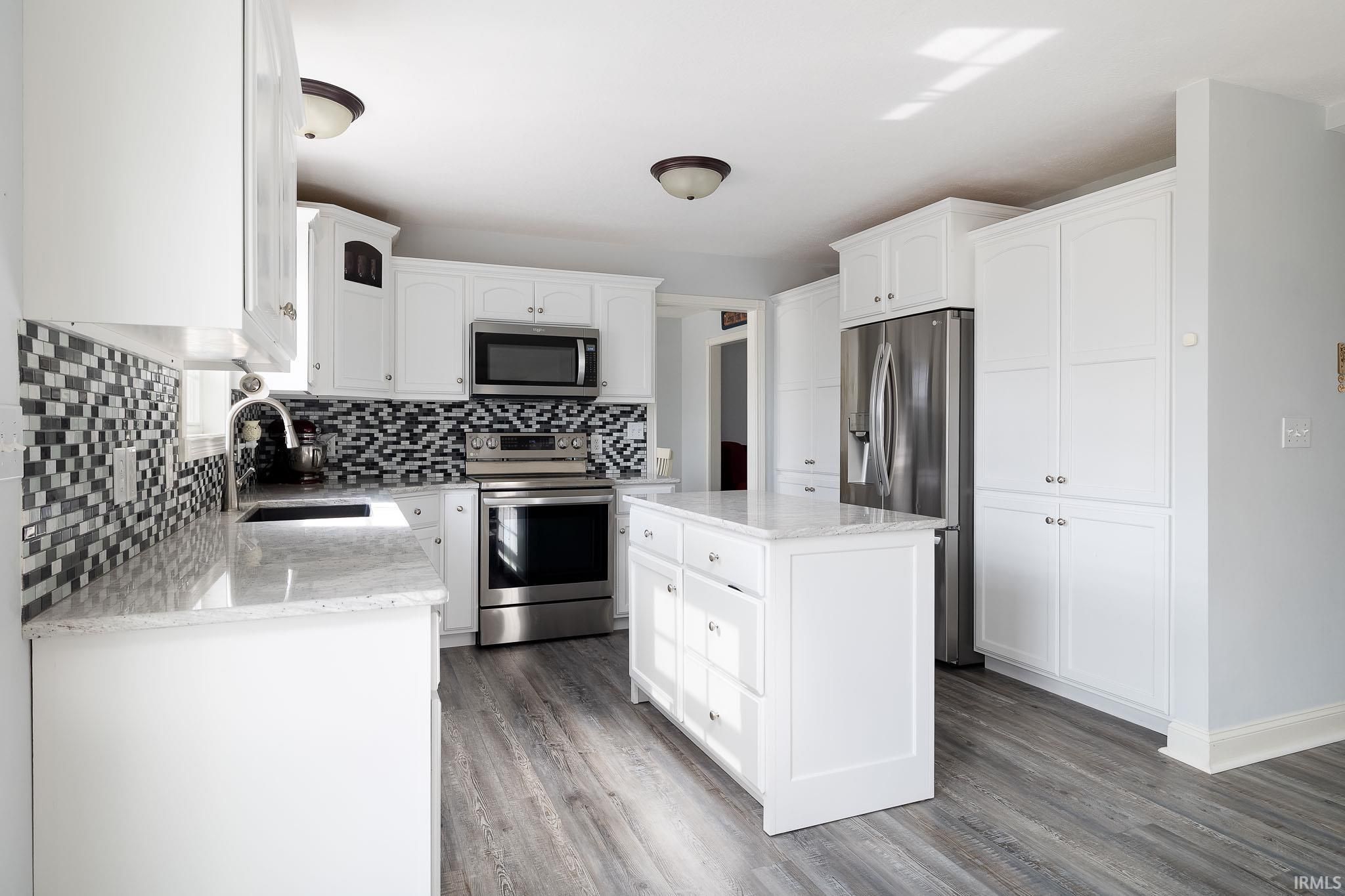 Image of 1203 W Dove Circle