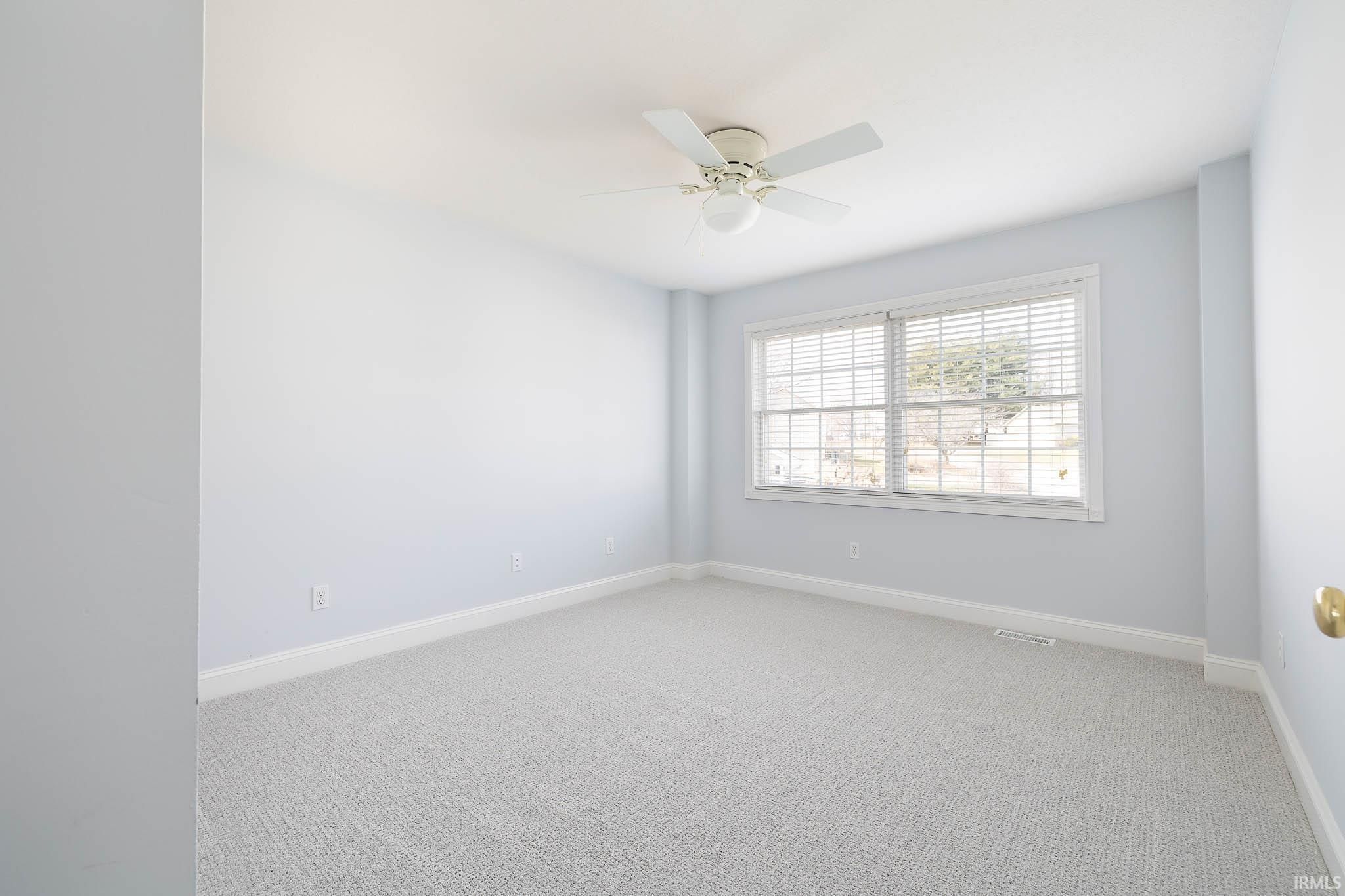 Image of 1203 W Dove Circle