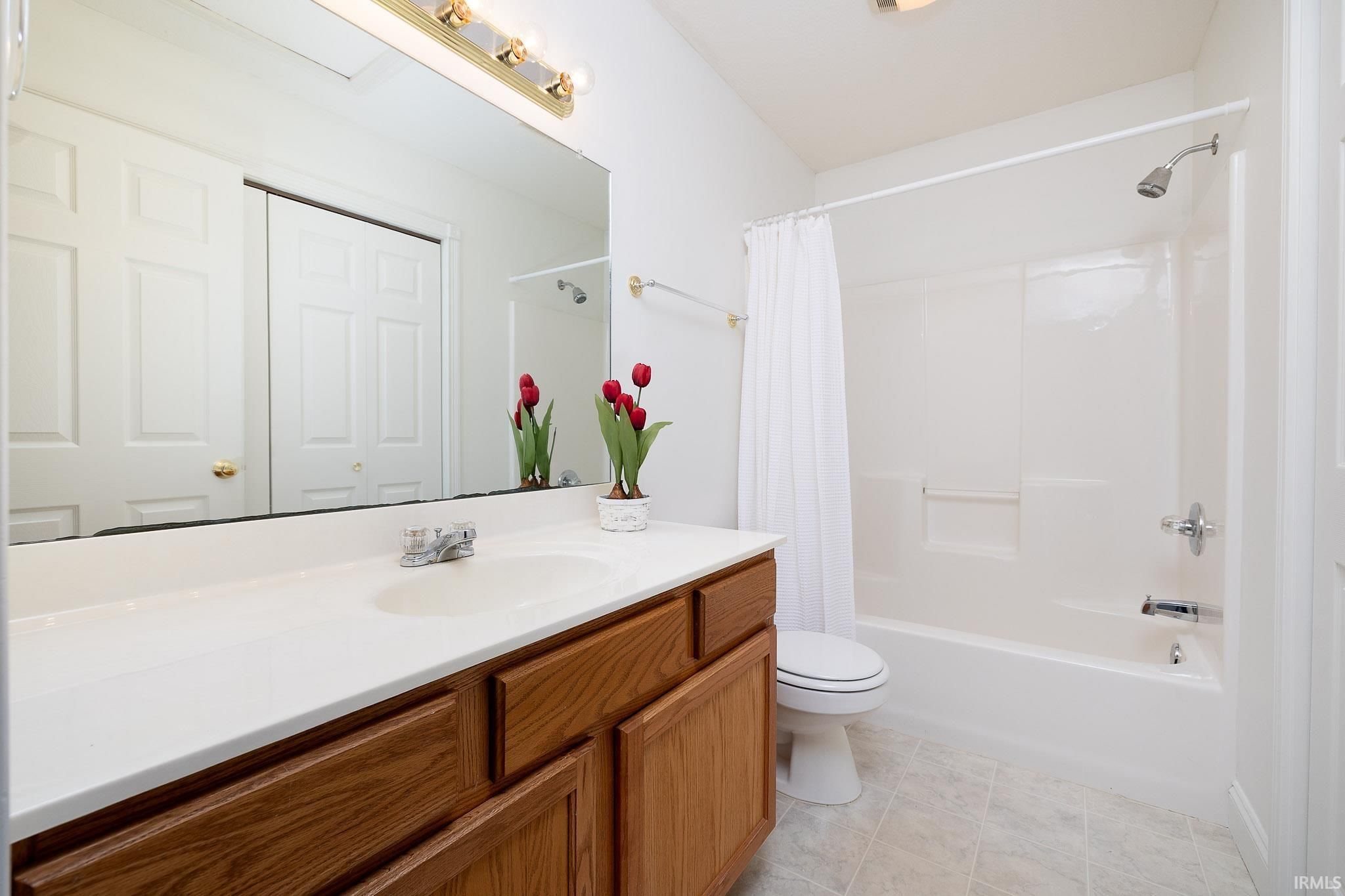 Image of 1203 W Dove Circle