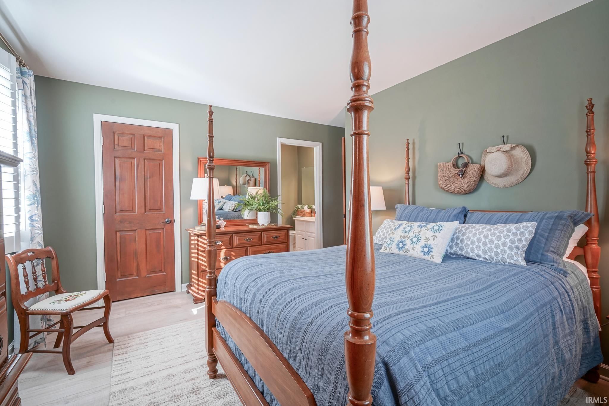 Image of 601 Old Farm Road