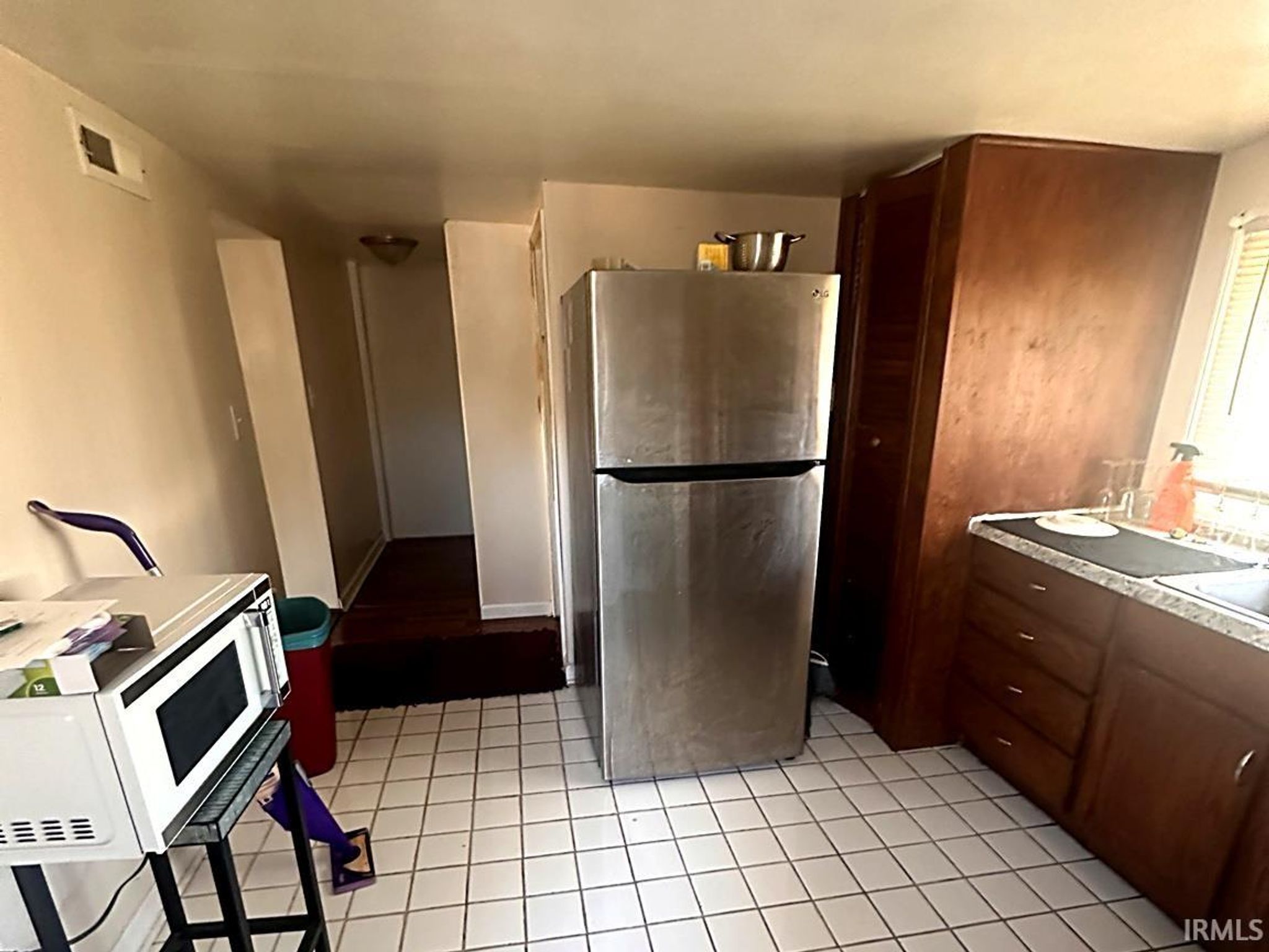 Image of 2116 Usher Street