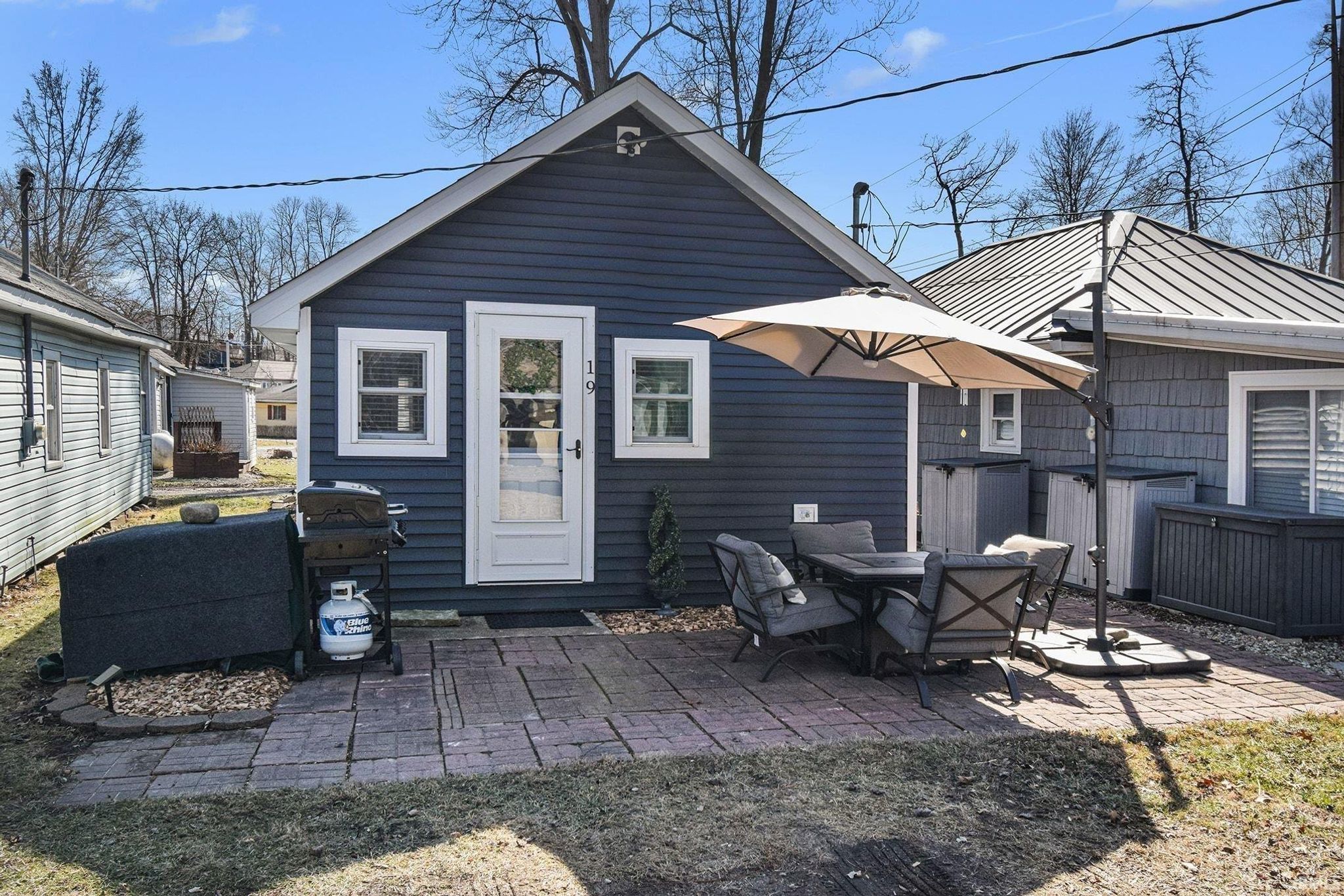 Image of 19 EMS W16C Lane