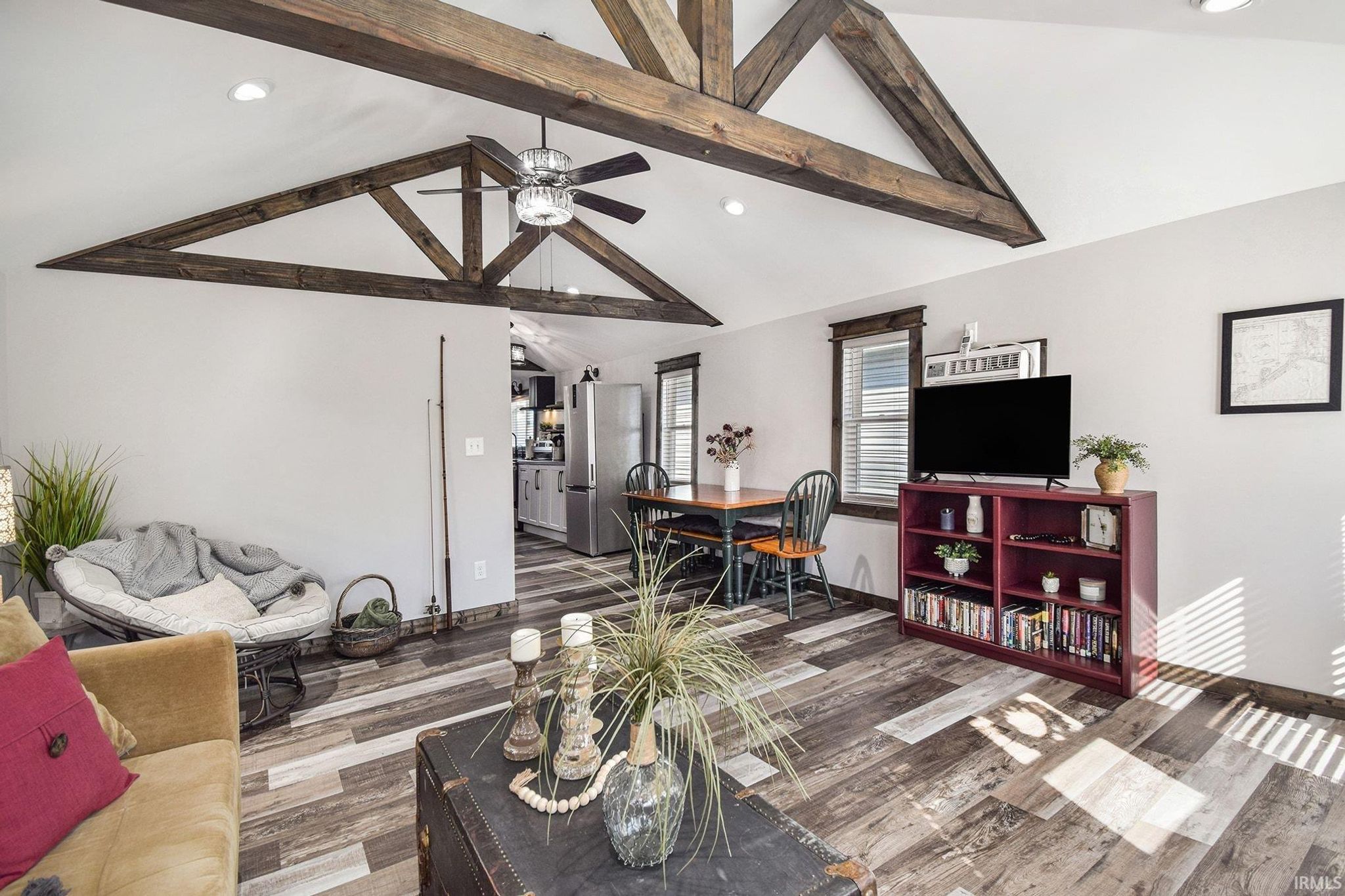 Image of 19 EMS W16C Lane