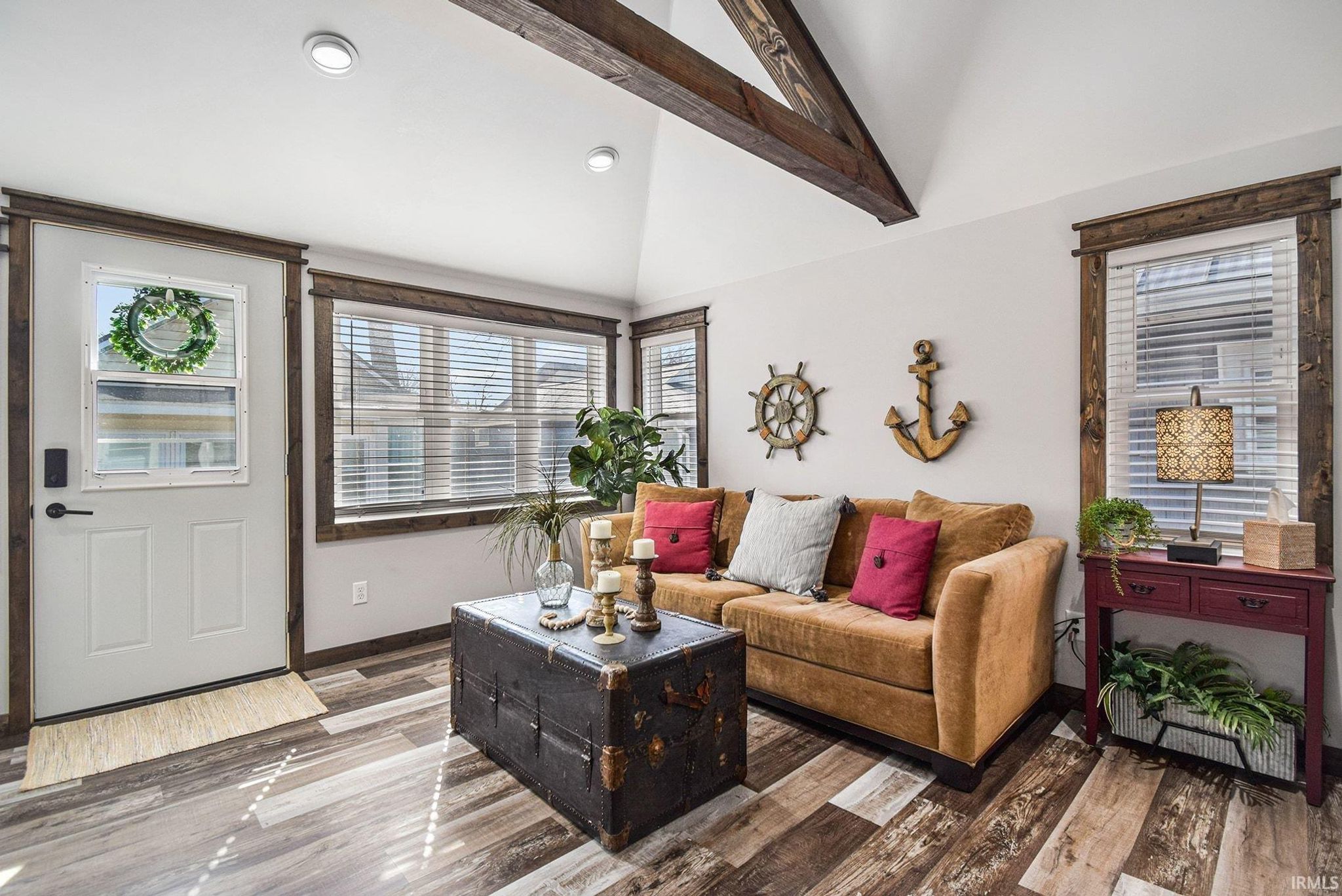 Image of 19 EMS W16C Lane