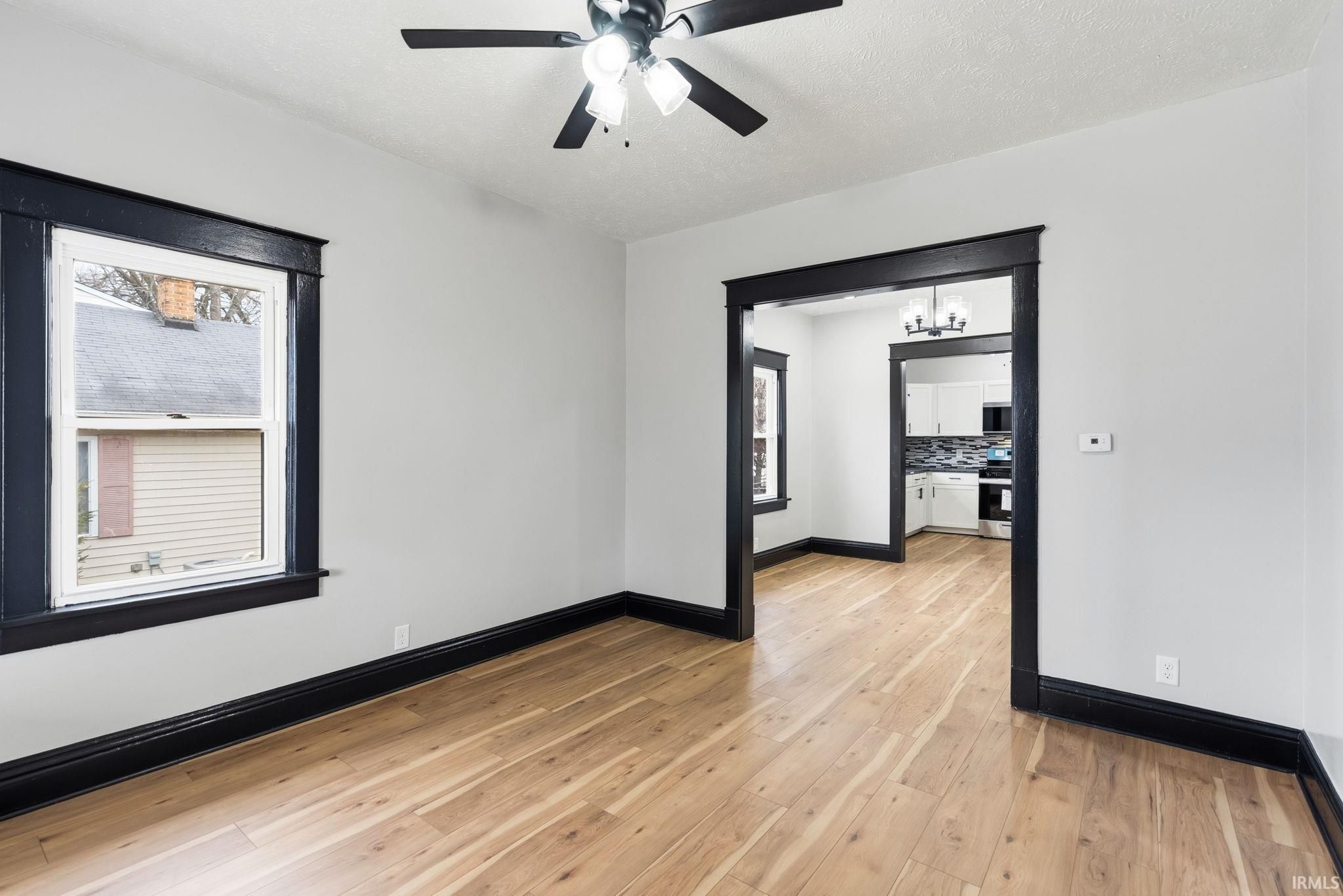 Image of 1618 E Dayton Street