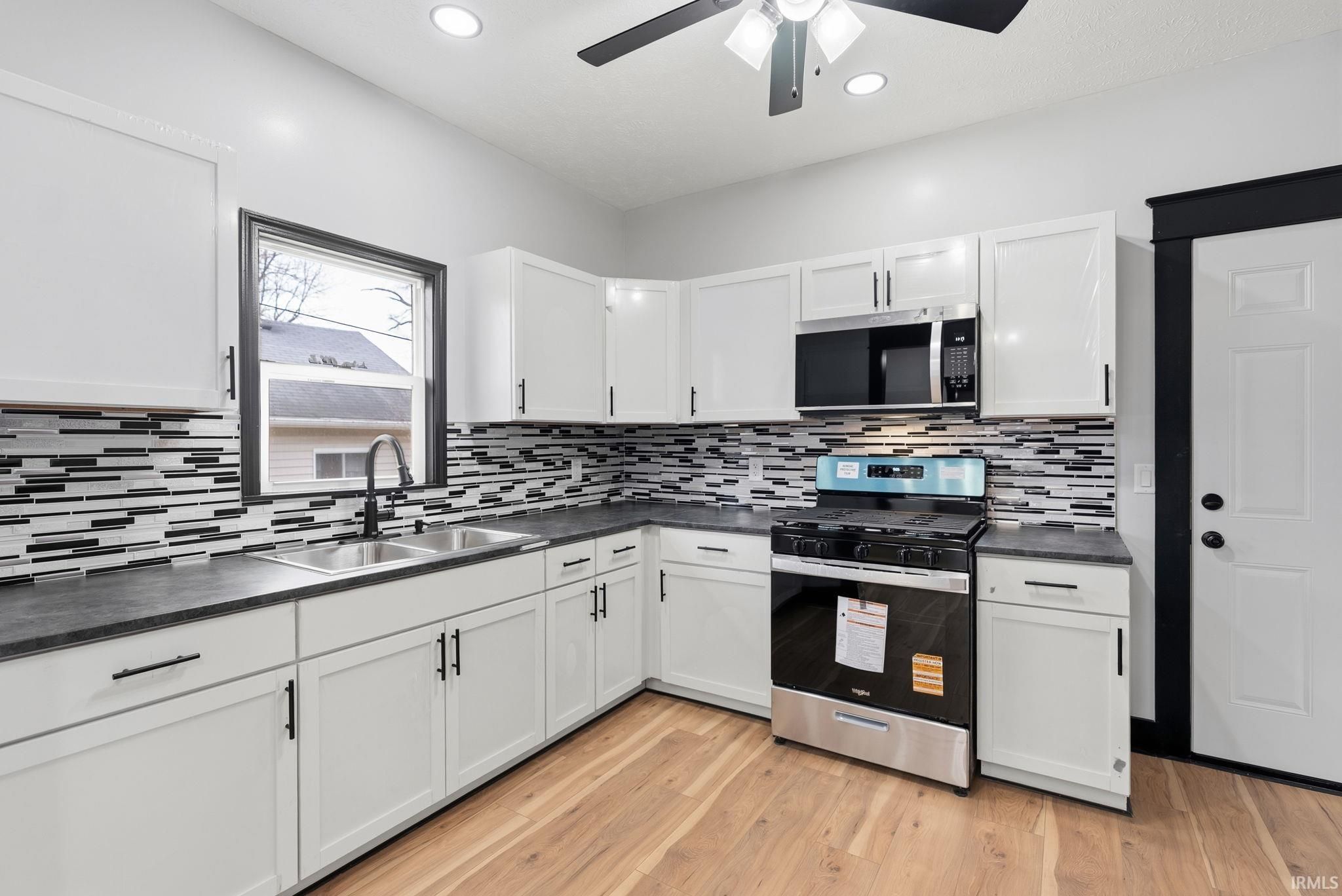 Image of 1618 E Dayton Street