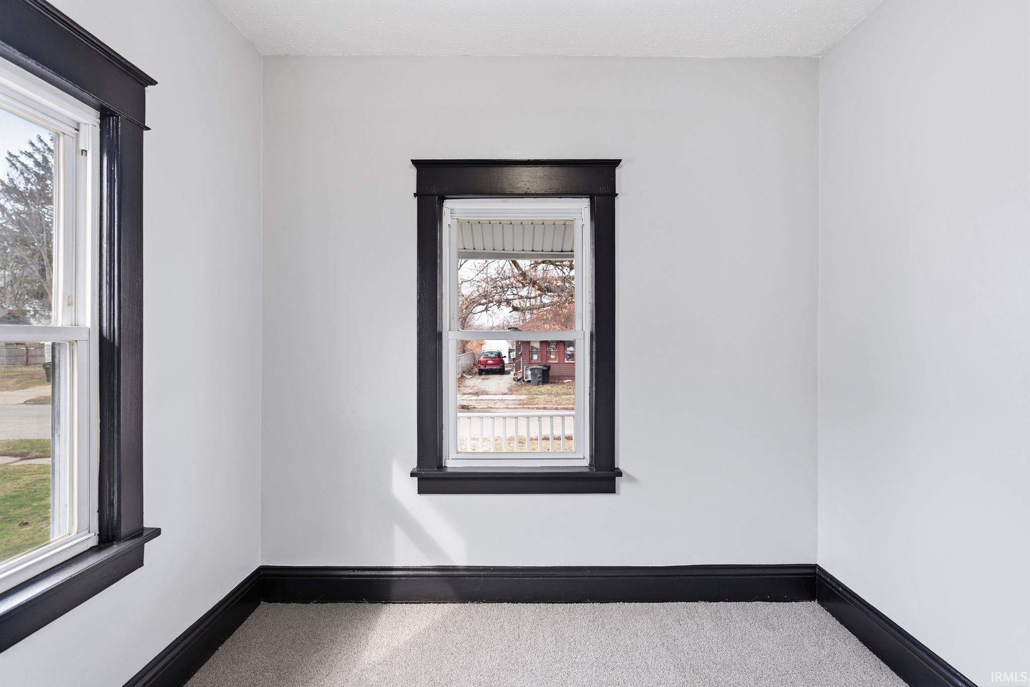 Image of 1618 E Dayton Street