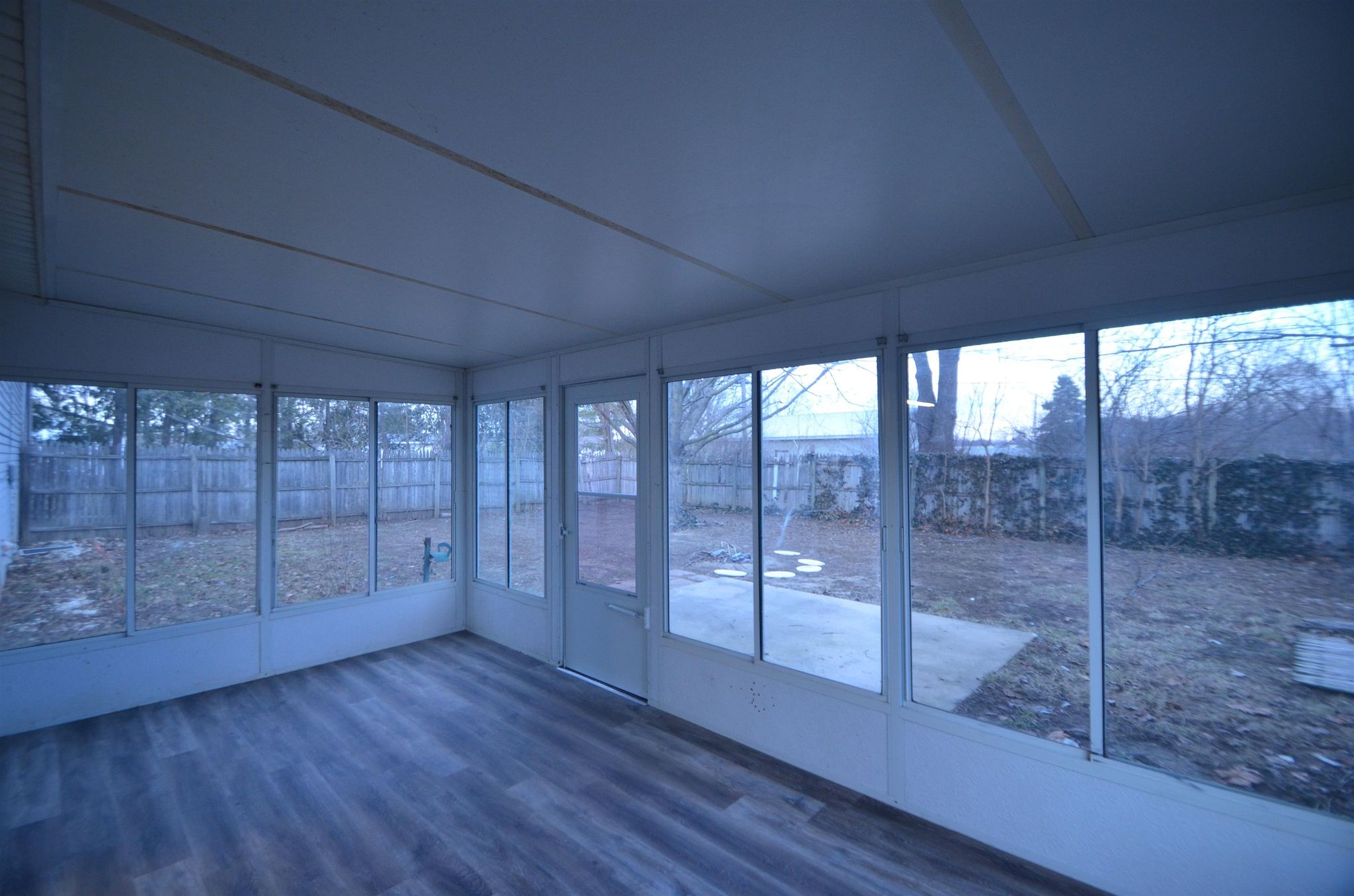 Image of 705 Crestview Drive