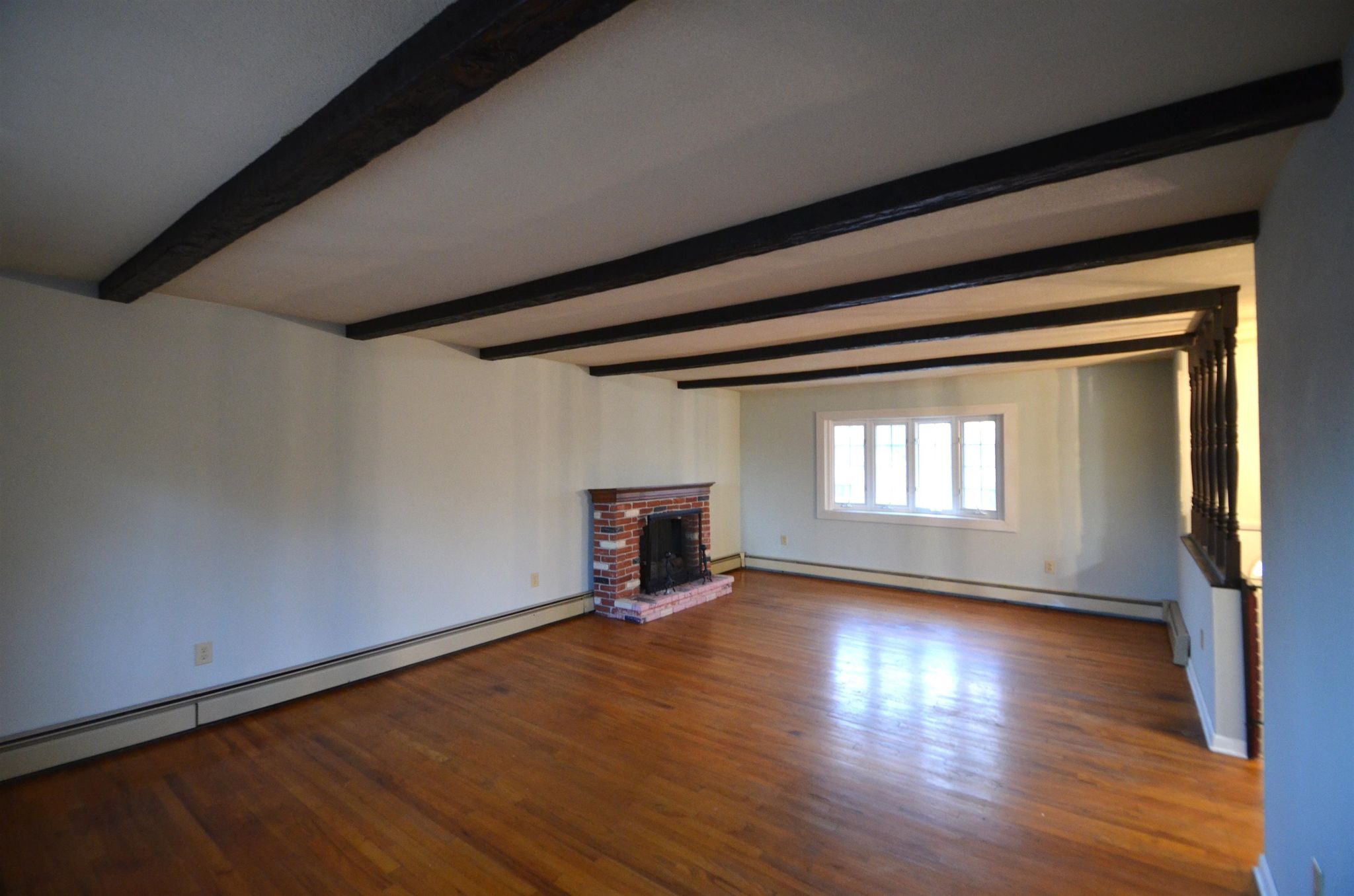 Image of 705 Crestview Drive