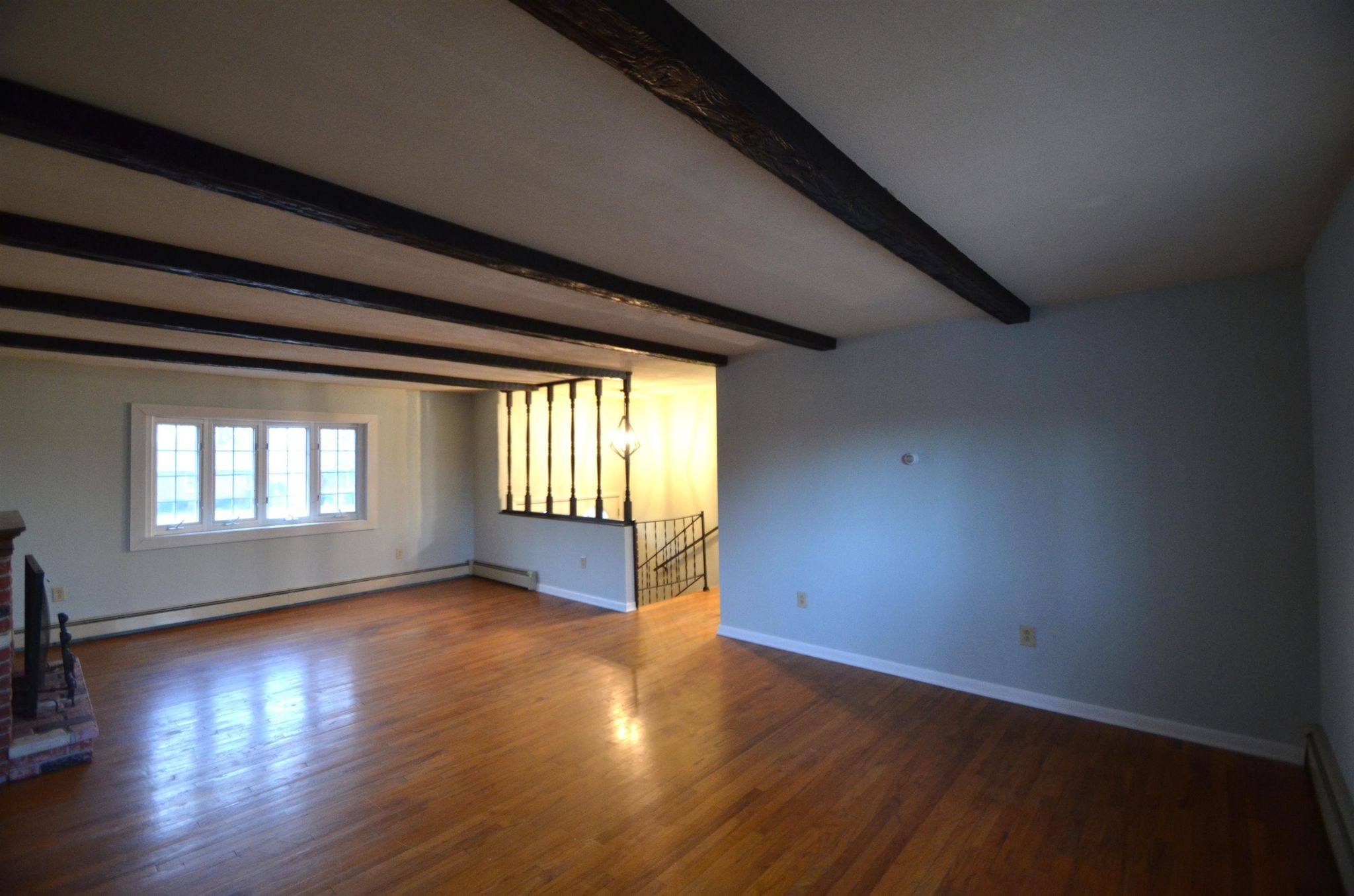 Image of 705 Crestview Drive