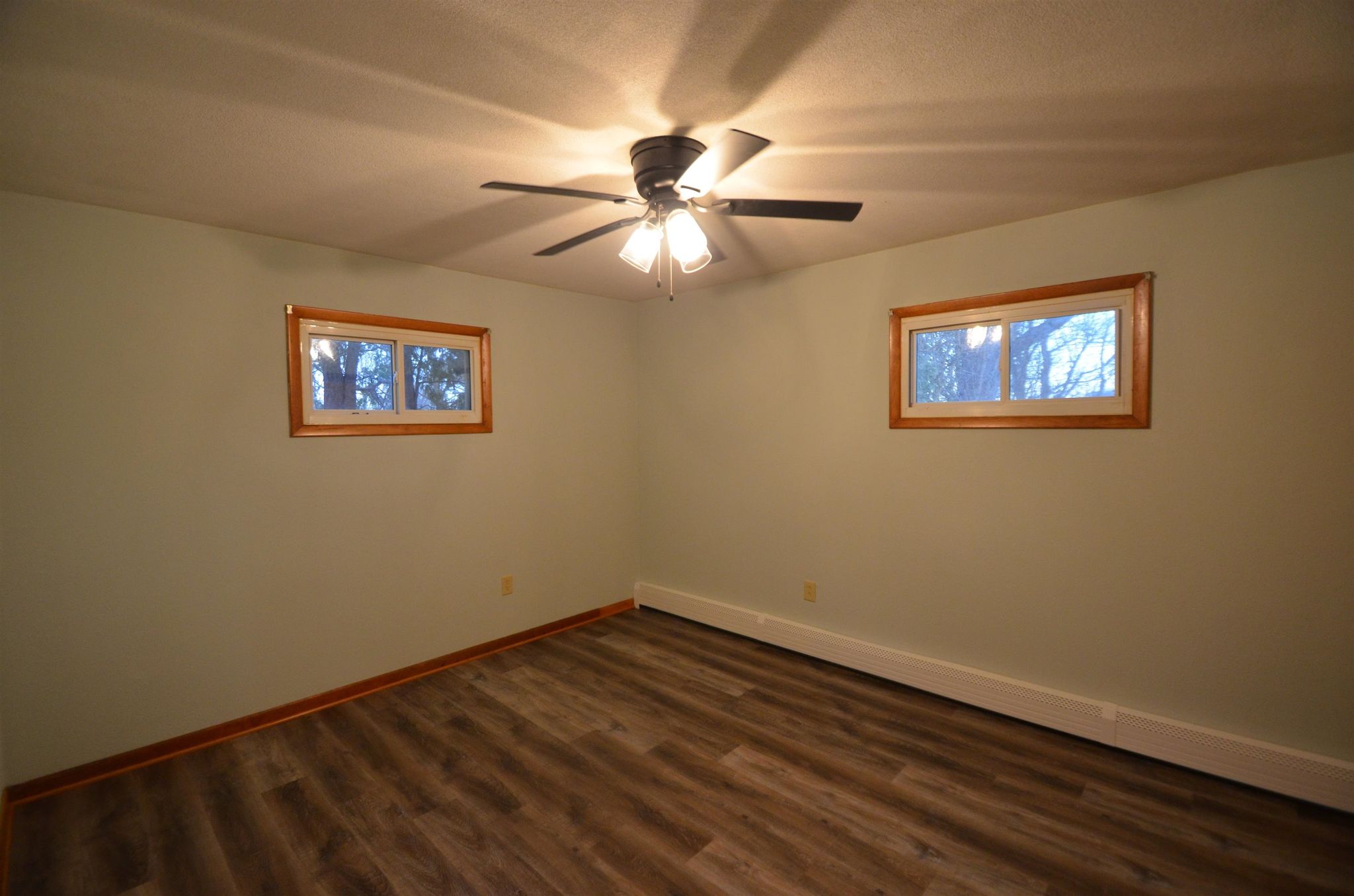 Image of 705 Crestview Drive