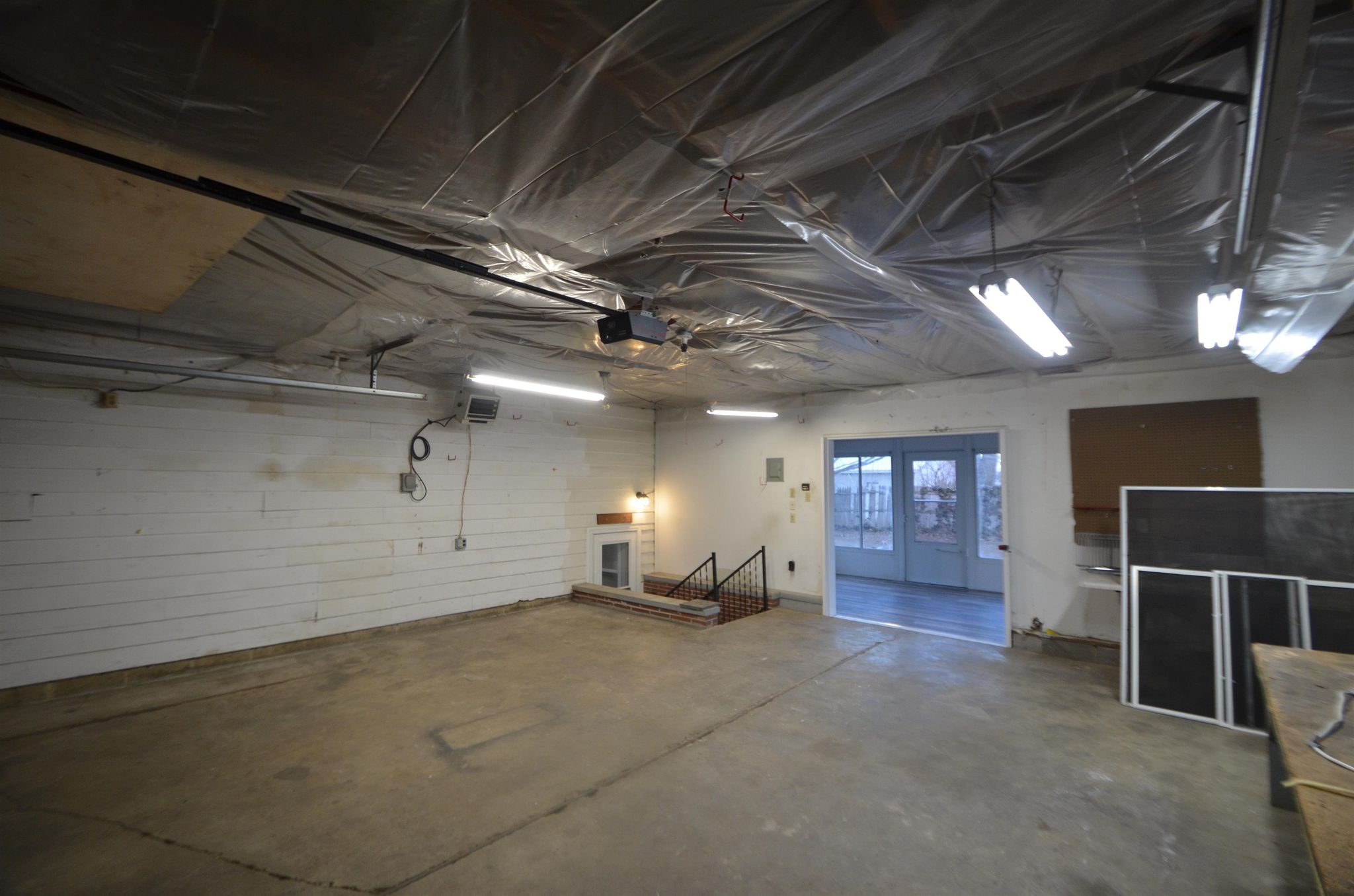 Image of 705 Crestview Drive