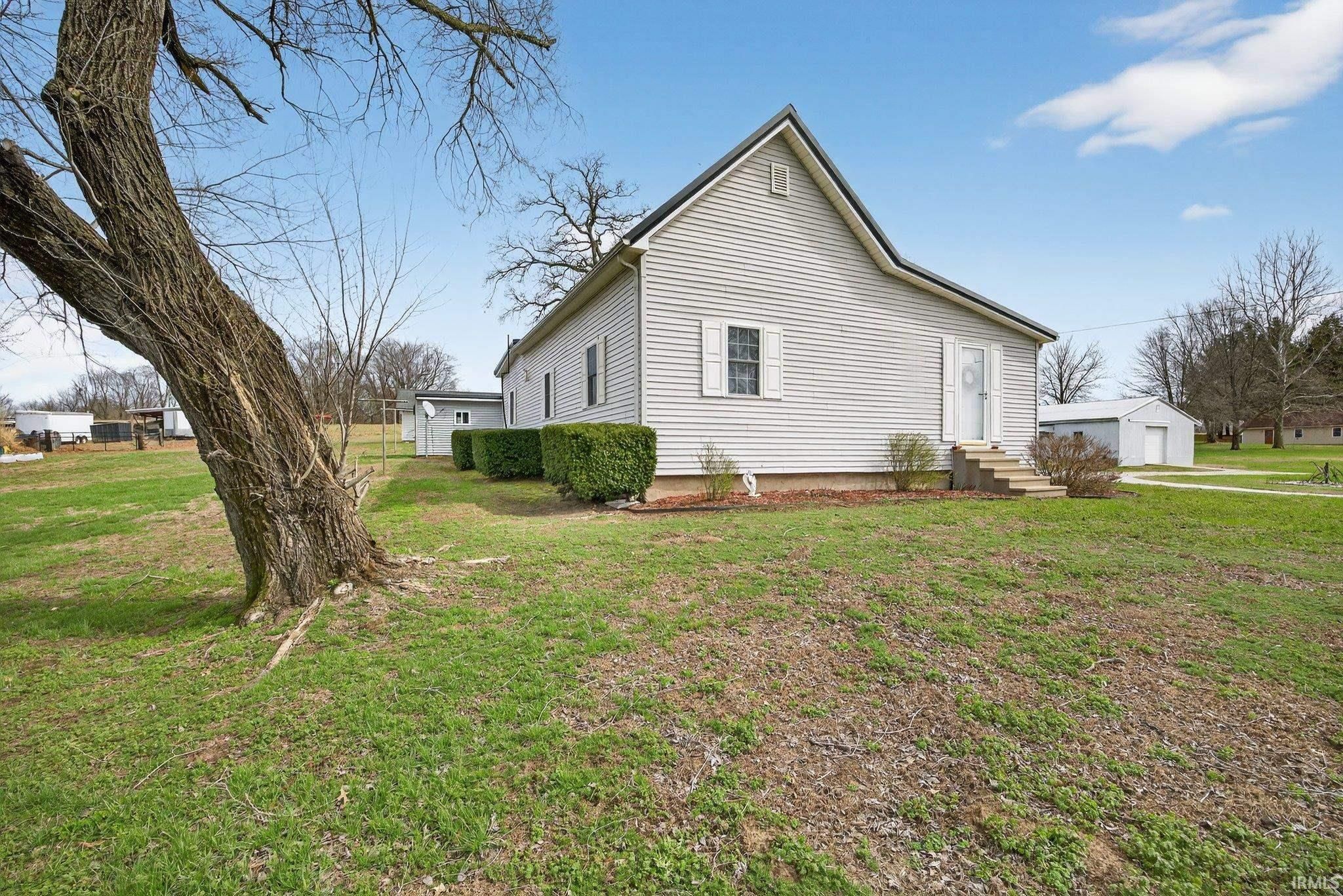 Image of 902 N 200 W Road