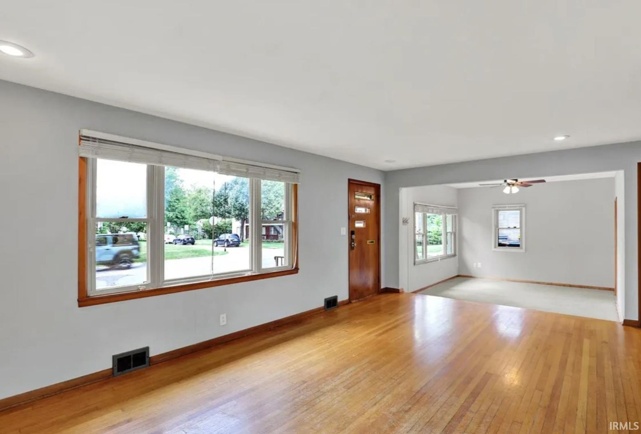 Image of 905 S Henderson Street