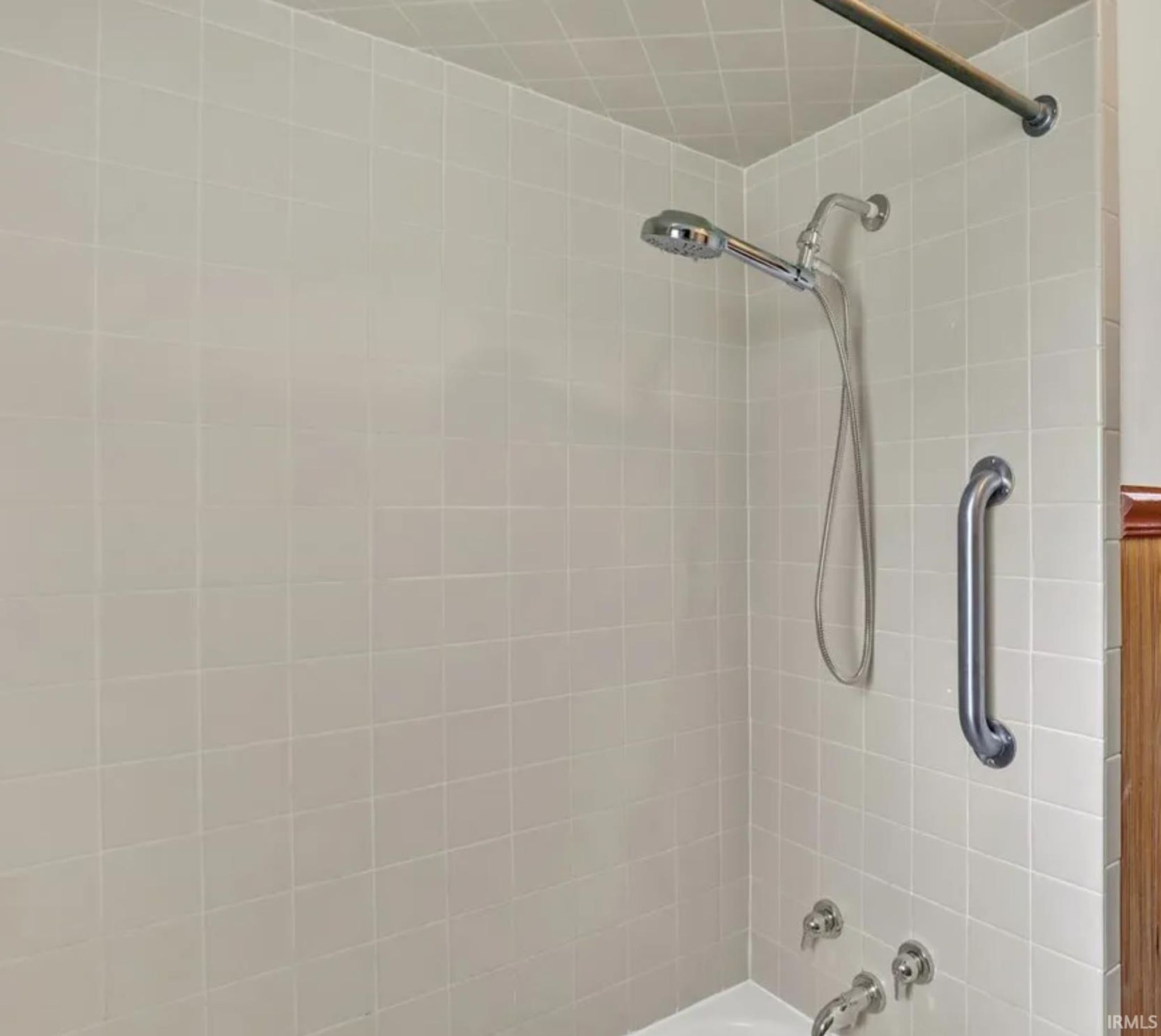 Image of 905 S Henderson Street