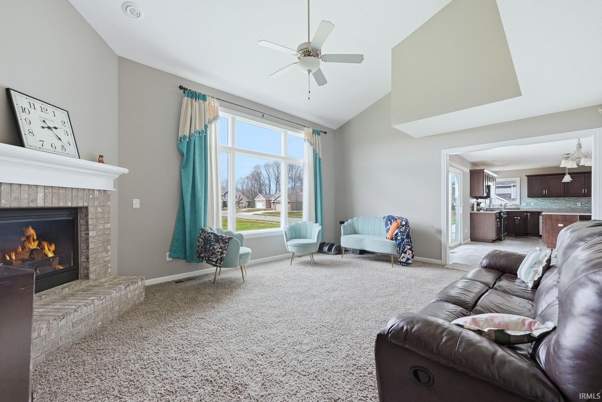 Image of 2085 Lindenwood Avenue