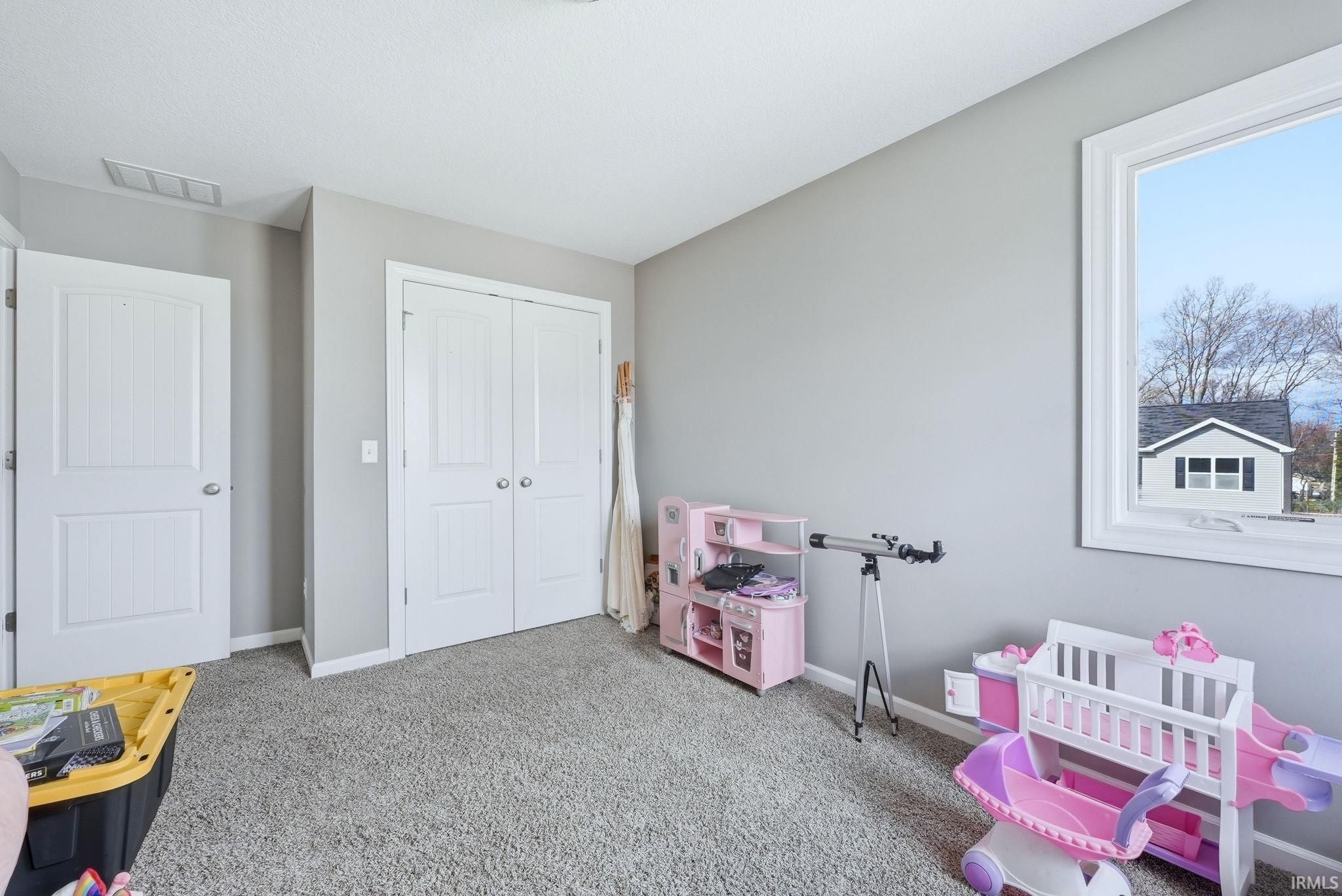 Image of 2085 Lindenwood Avenue