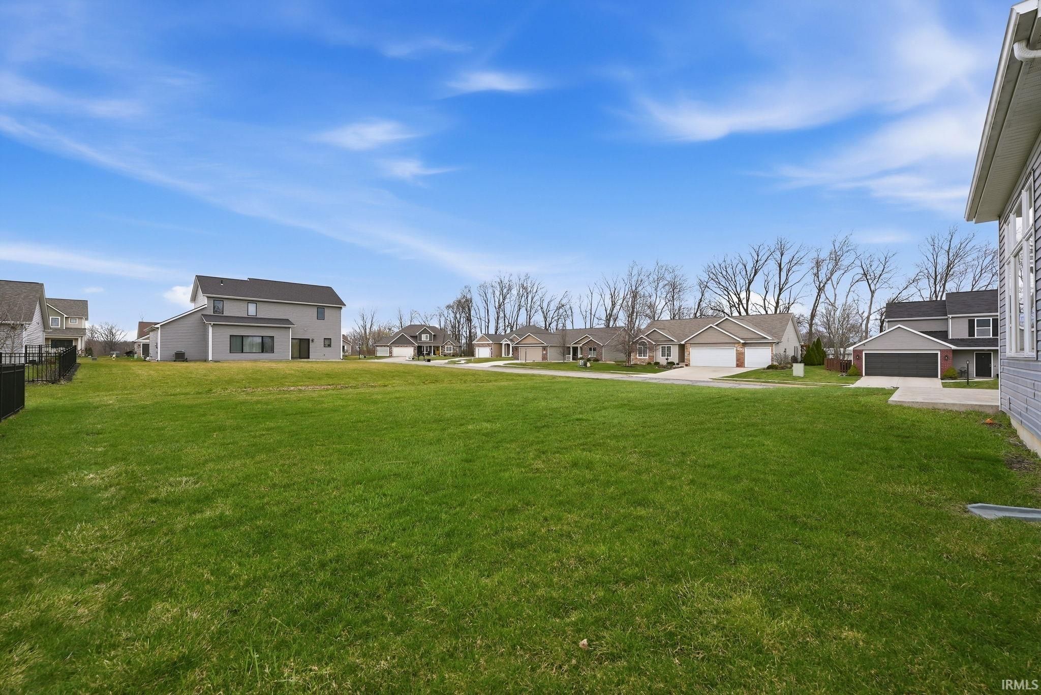 Image of 2085 Lindenwood Avenue