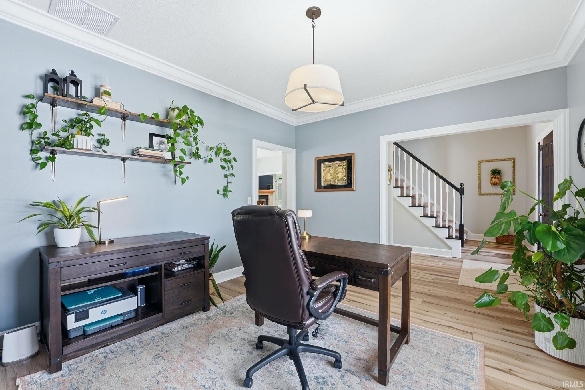 Image of 2142 Laurelwood Drive