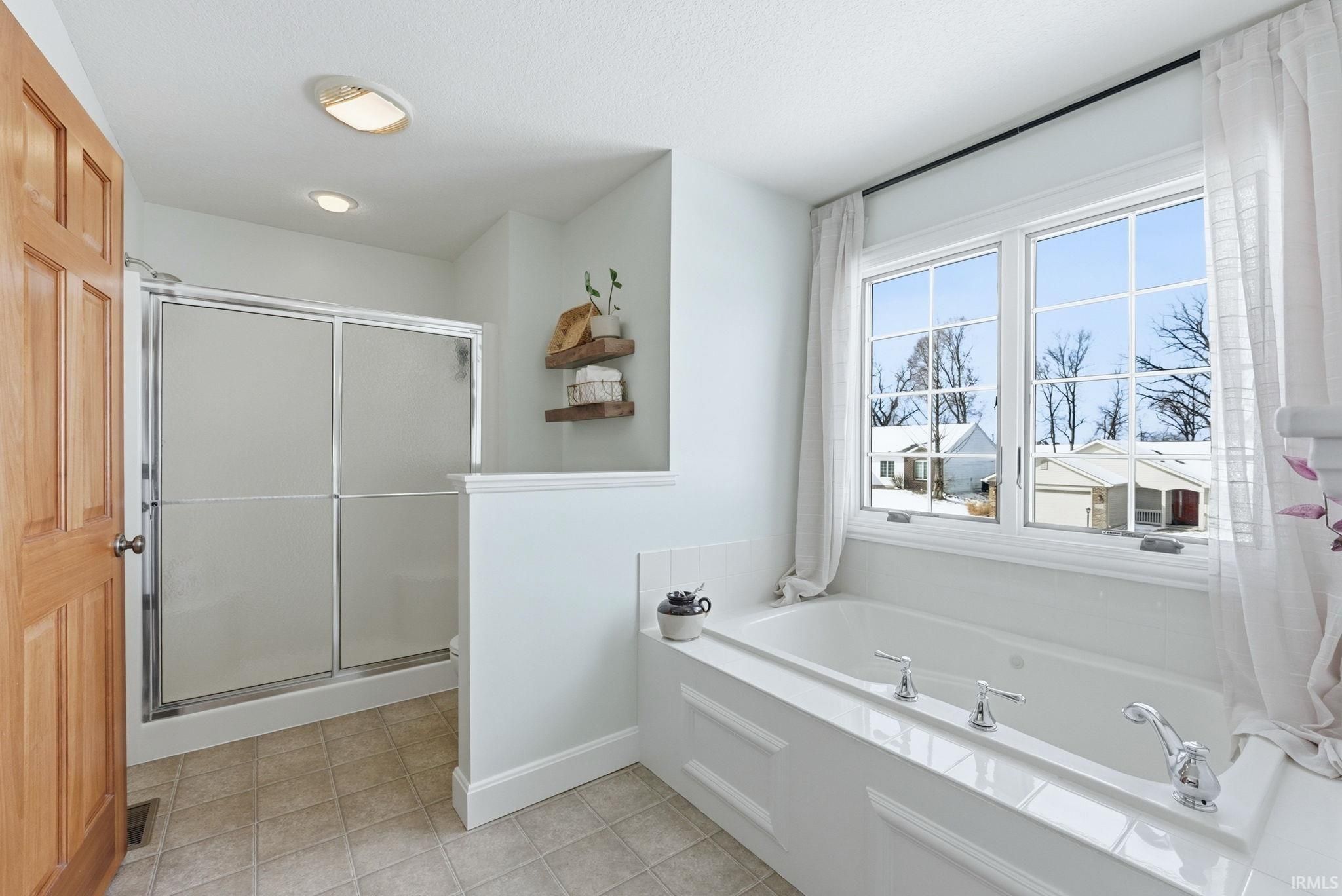 Image of 2142 Laurelwood Drive