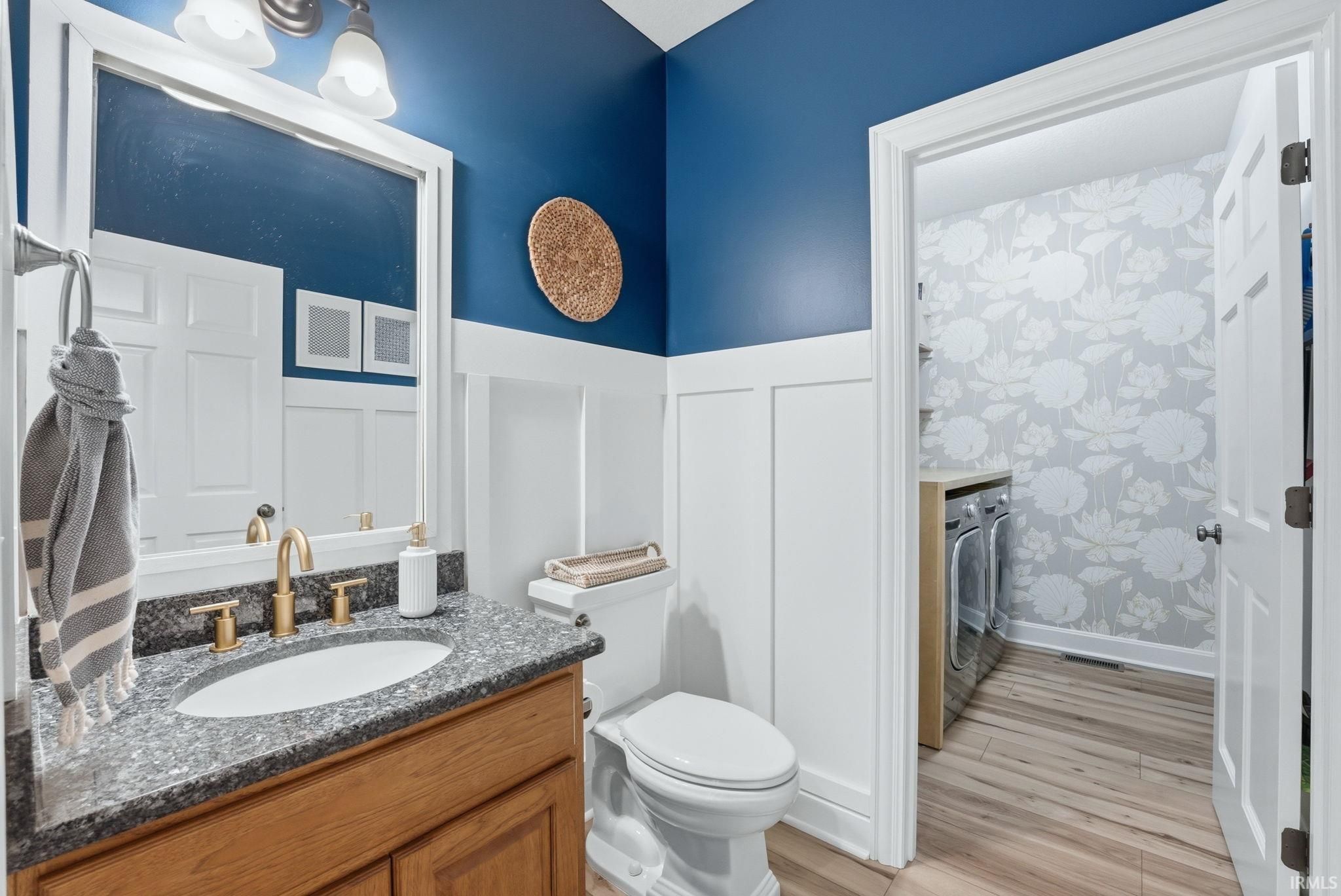 Image of 2142 Laurelwood Drive