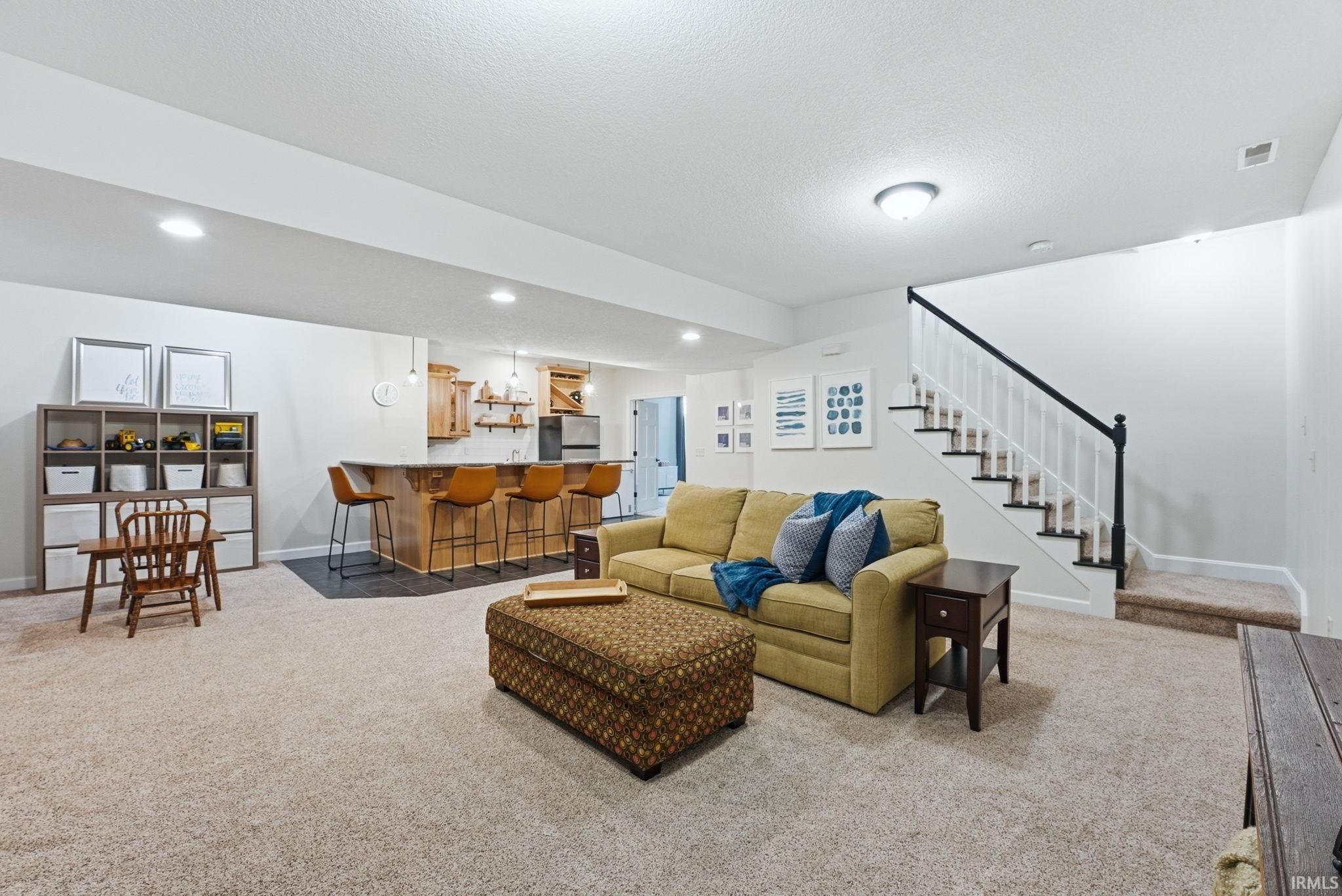 Image of 2142 Laurelwood Drive