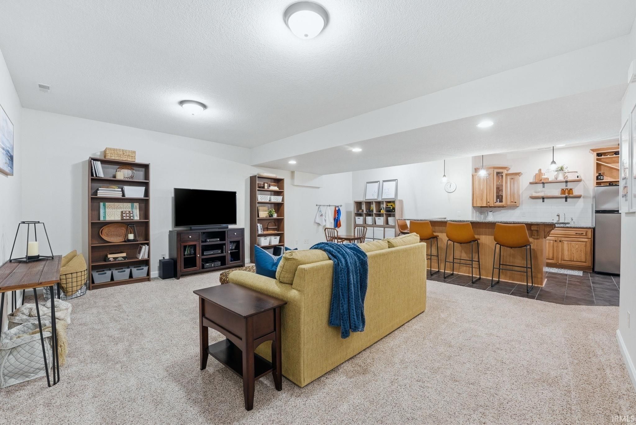 Image of 2142 Laurelwood Drive