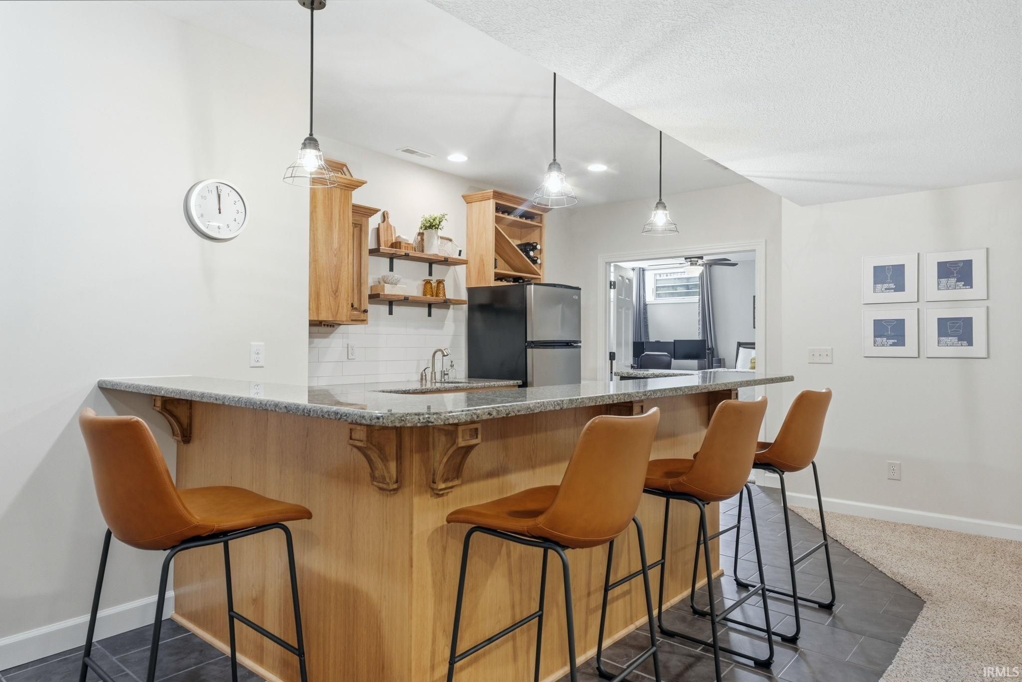 Image of 2142 Laurelwood Drive