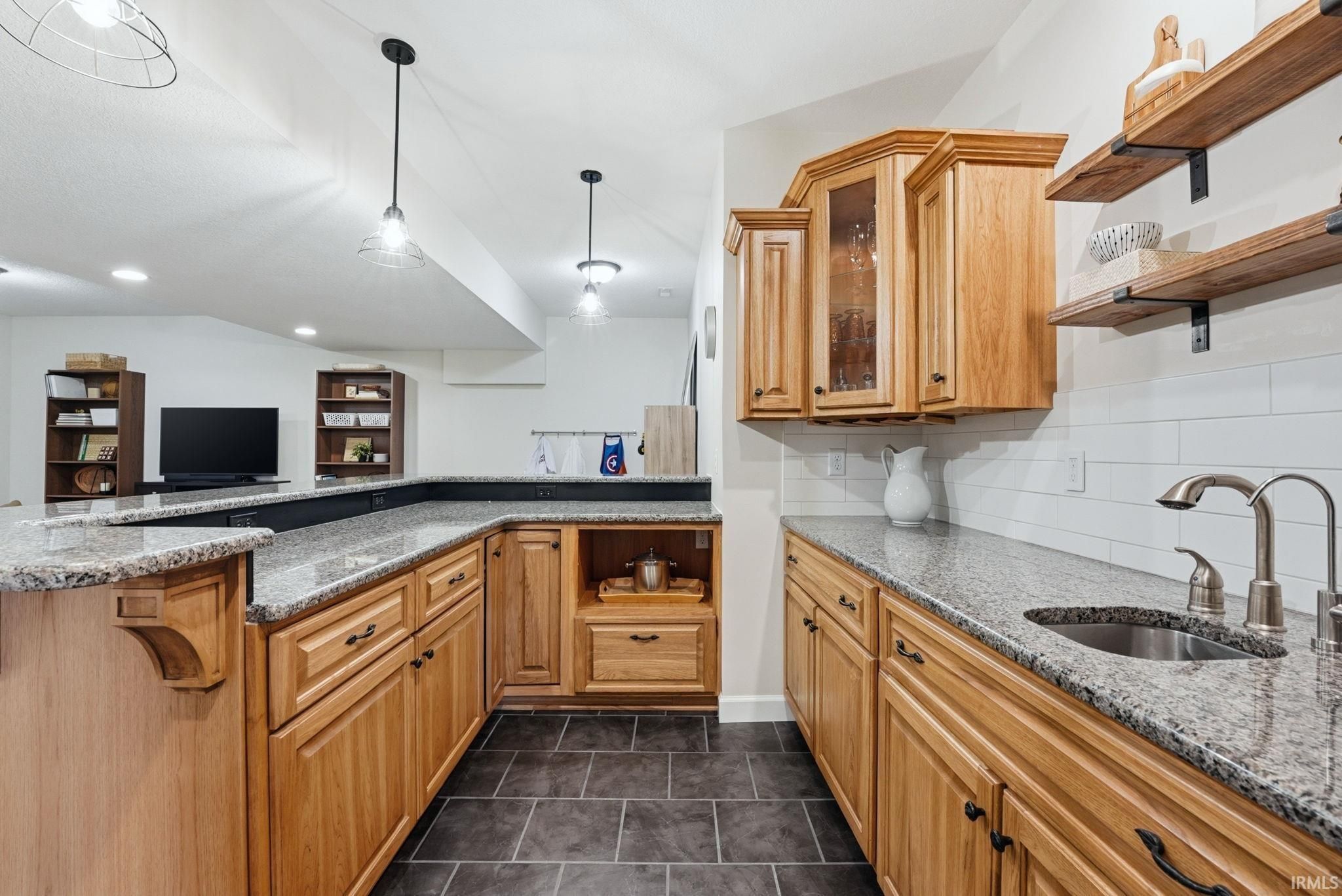 Image of 2142 Laurelwood Drive