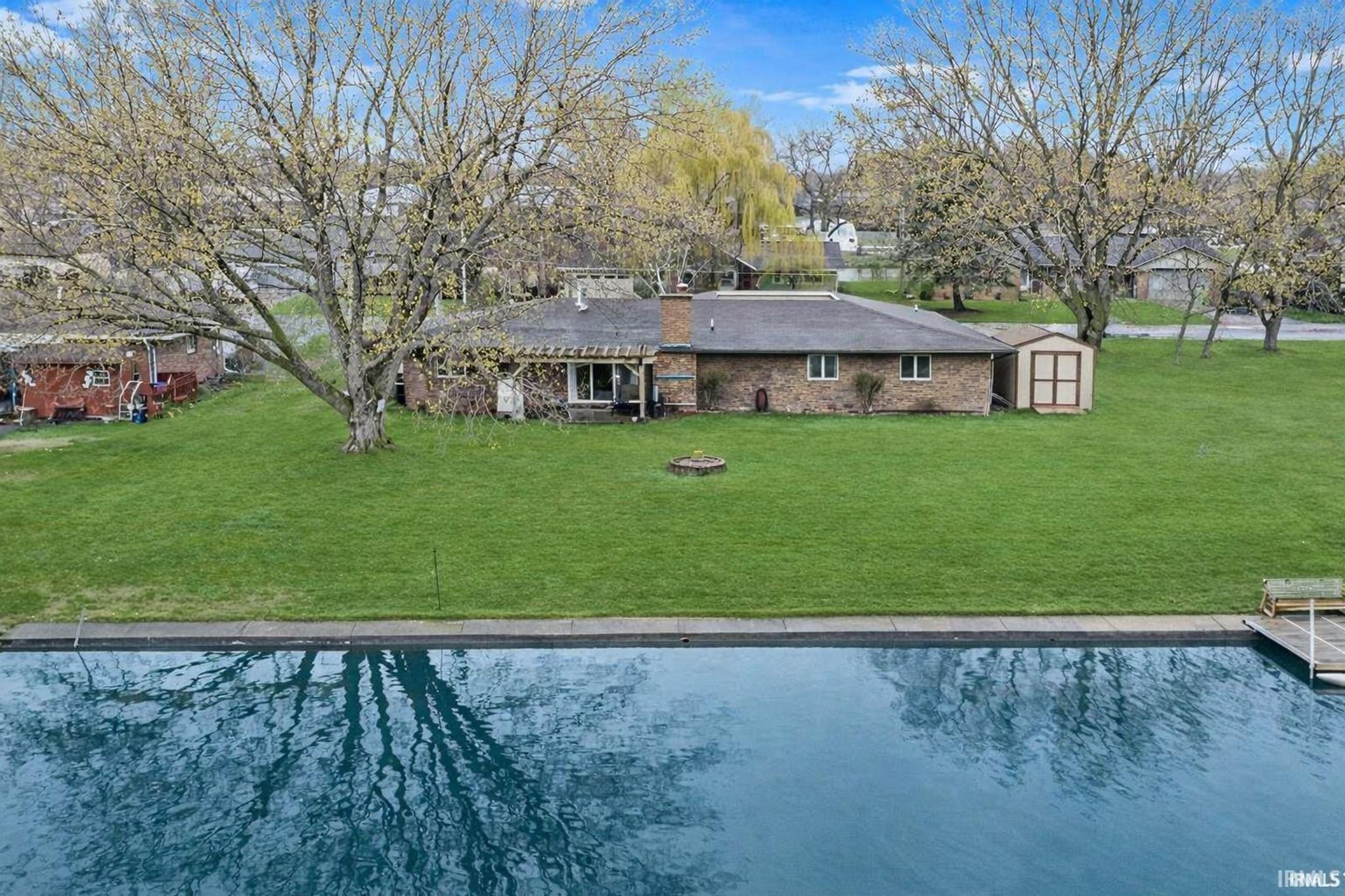 2204 Bluewater Drive