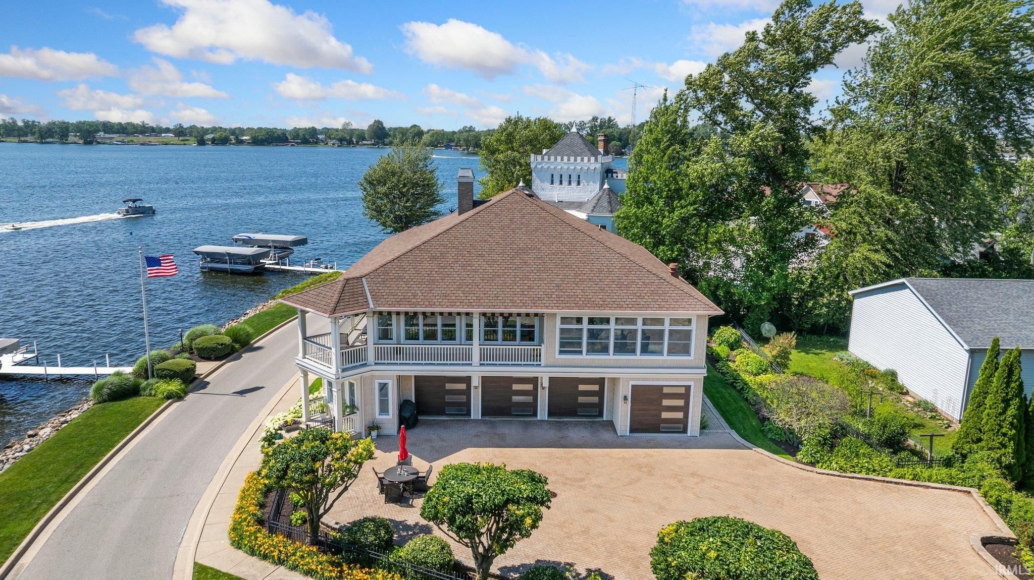 Image of 905 Esplanade Street