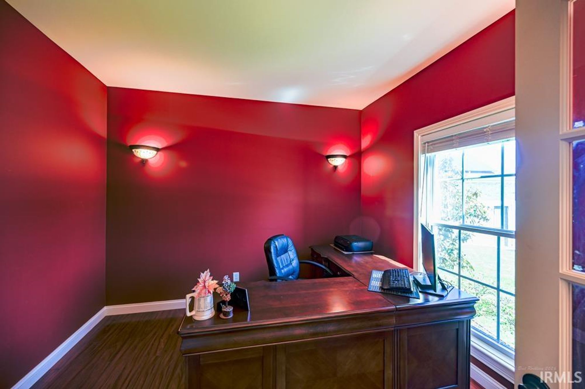 Image of 129 S Faith Way