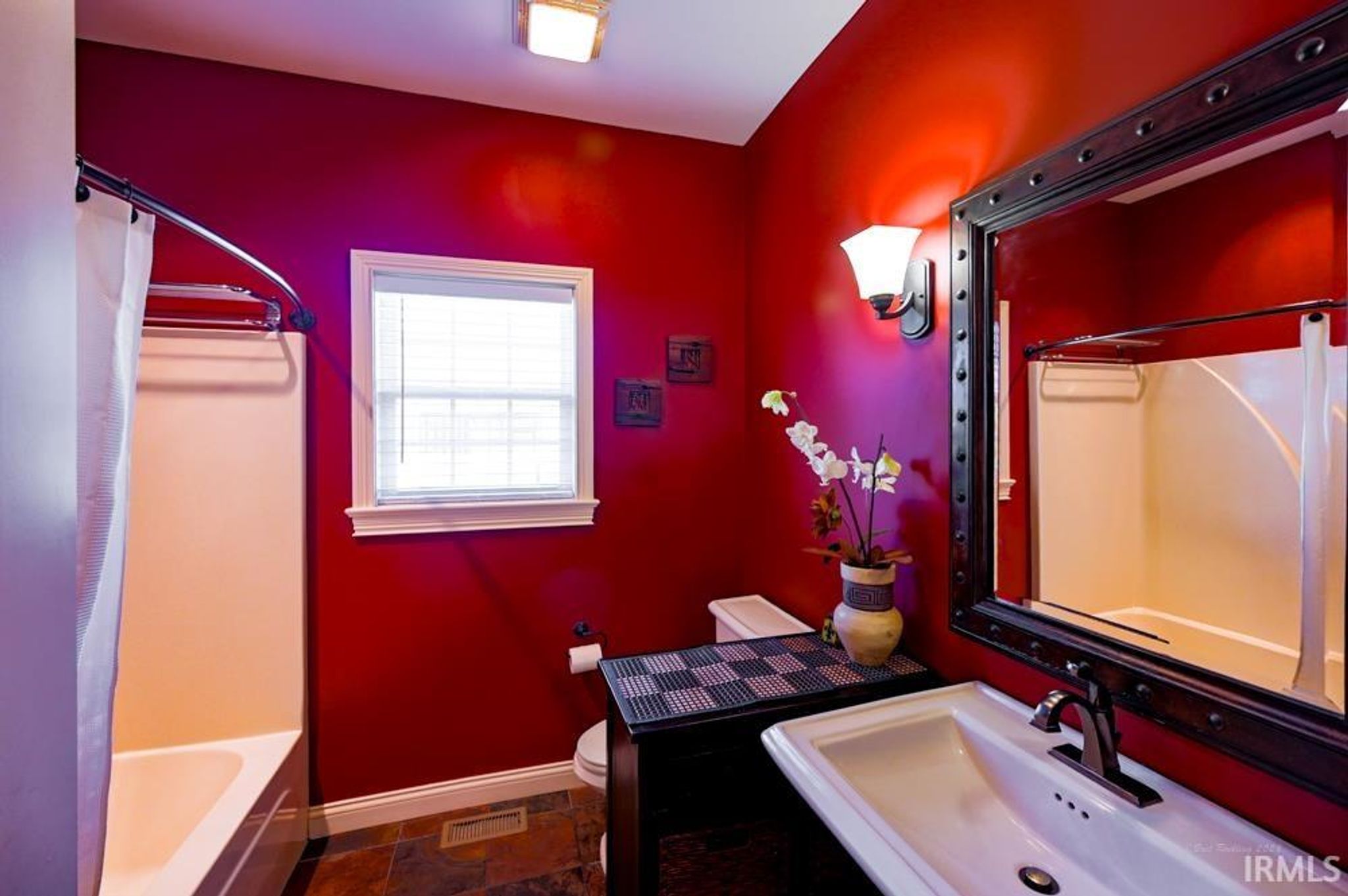 Image of 129 S Faith Way
