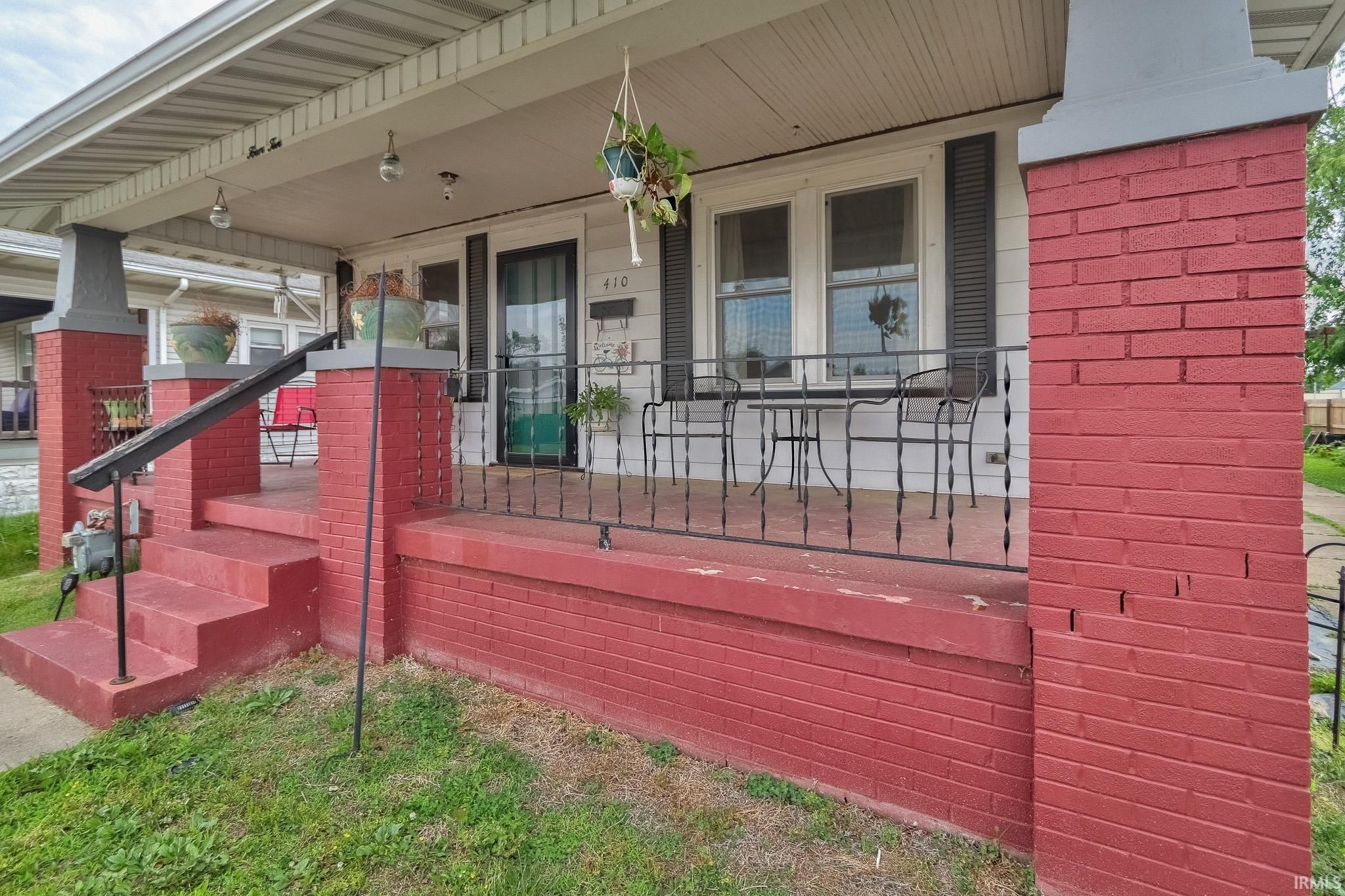 Image of 410 Richardt Avenue