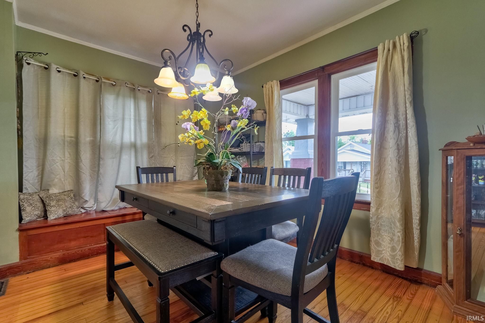 Image of 410 Richardt Avenue