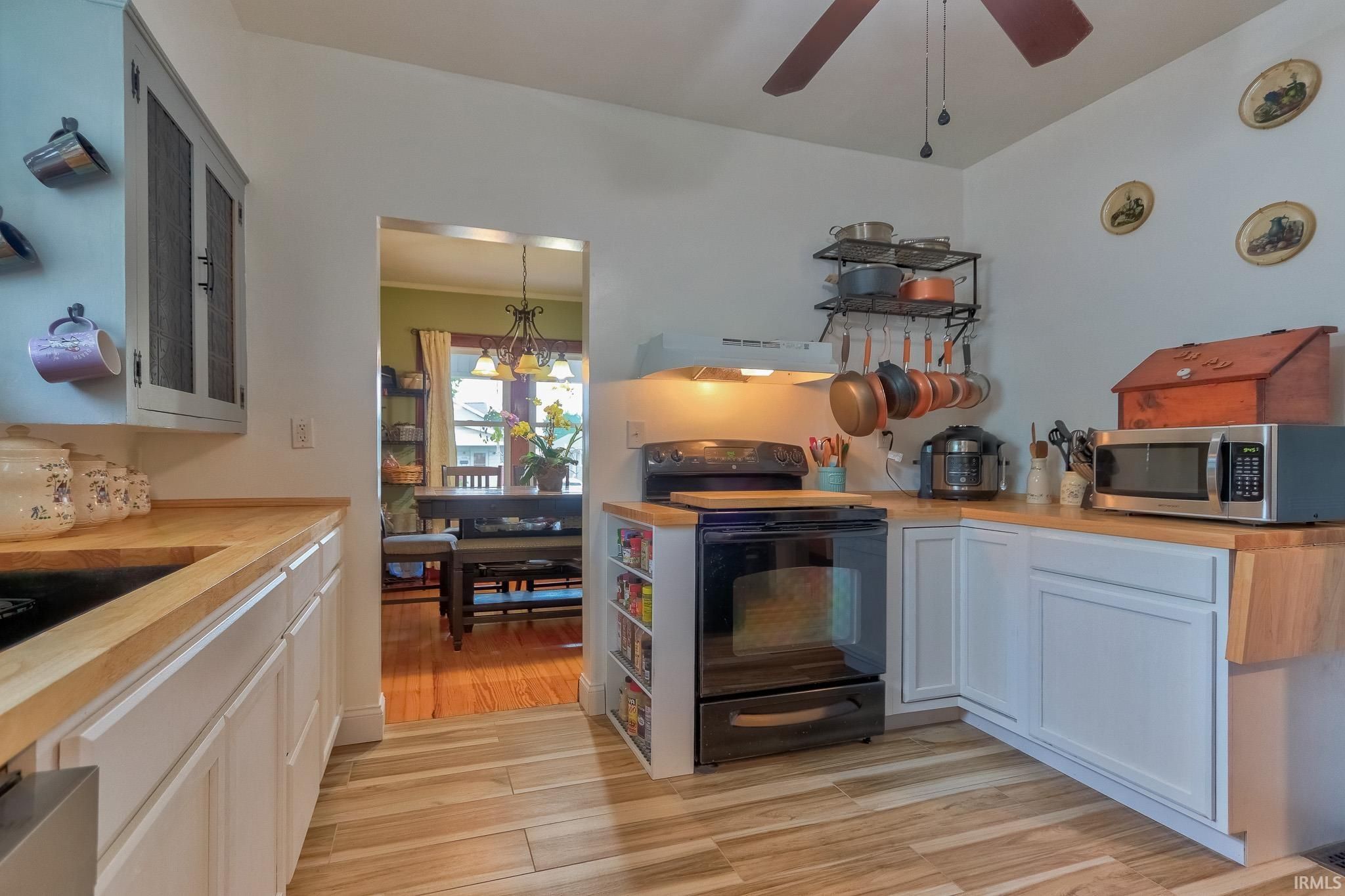 Image of 410 Richardt Avenue
