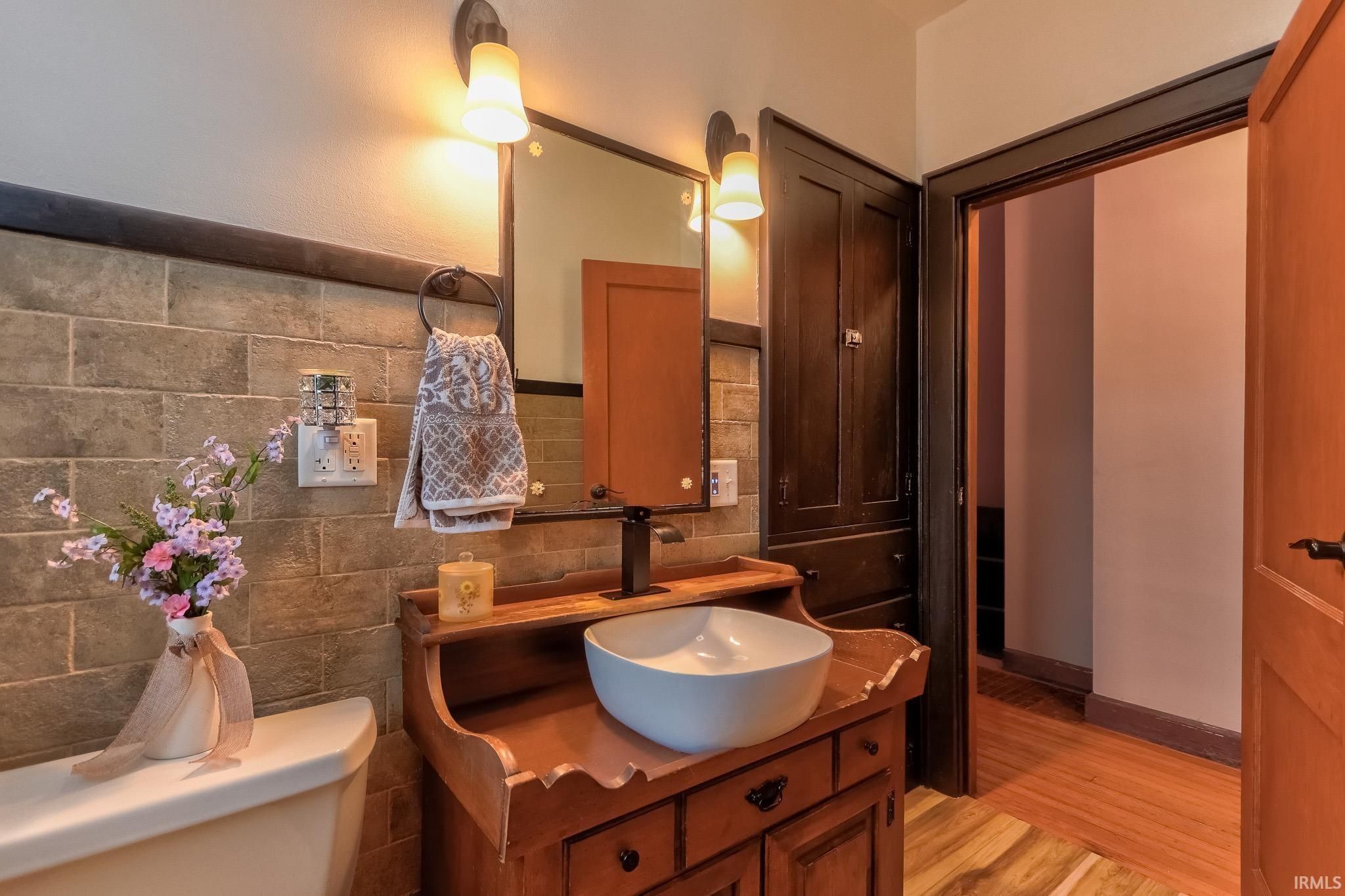 Image of 410 Richardt Avenue